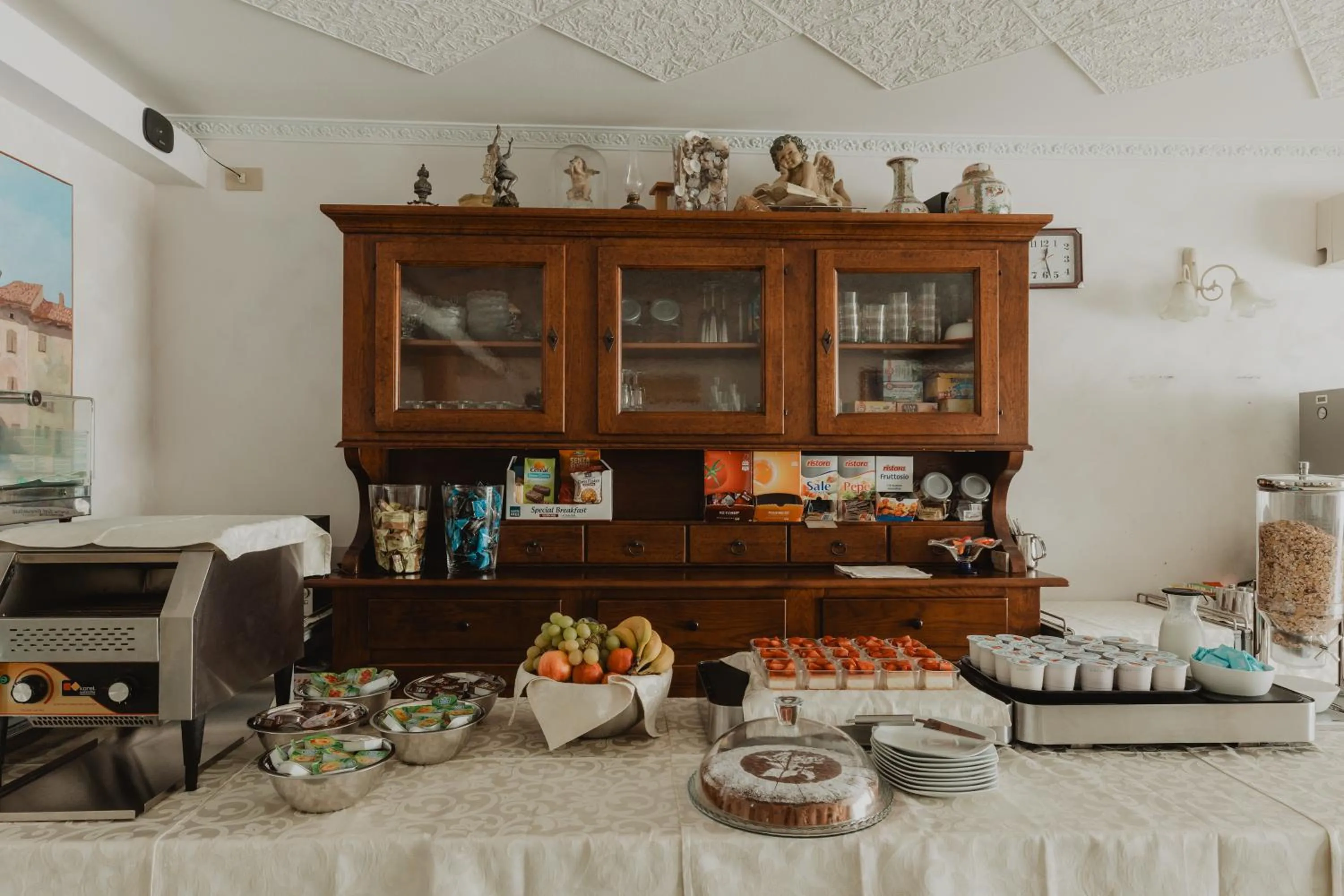 Breakfast in Hotel Bellavista