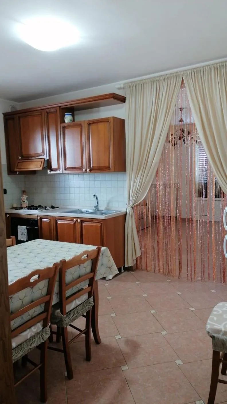Kitchen or kitchenette in DIMORA ANTONIANNA in VALLE D'ITRIA