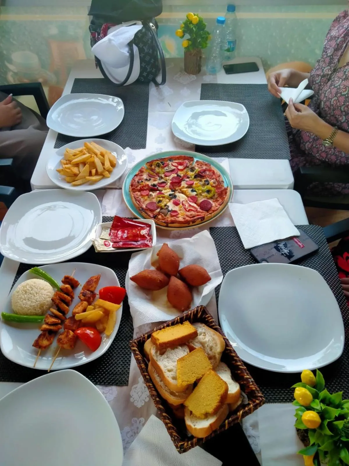 Food and drinks in Nizam Butik Otel Büyükada