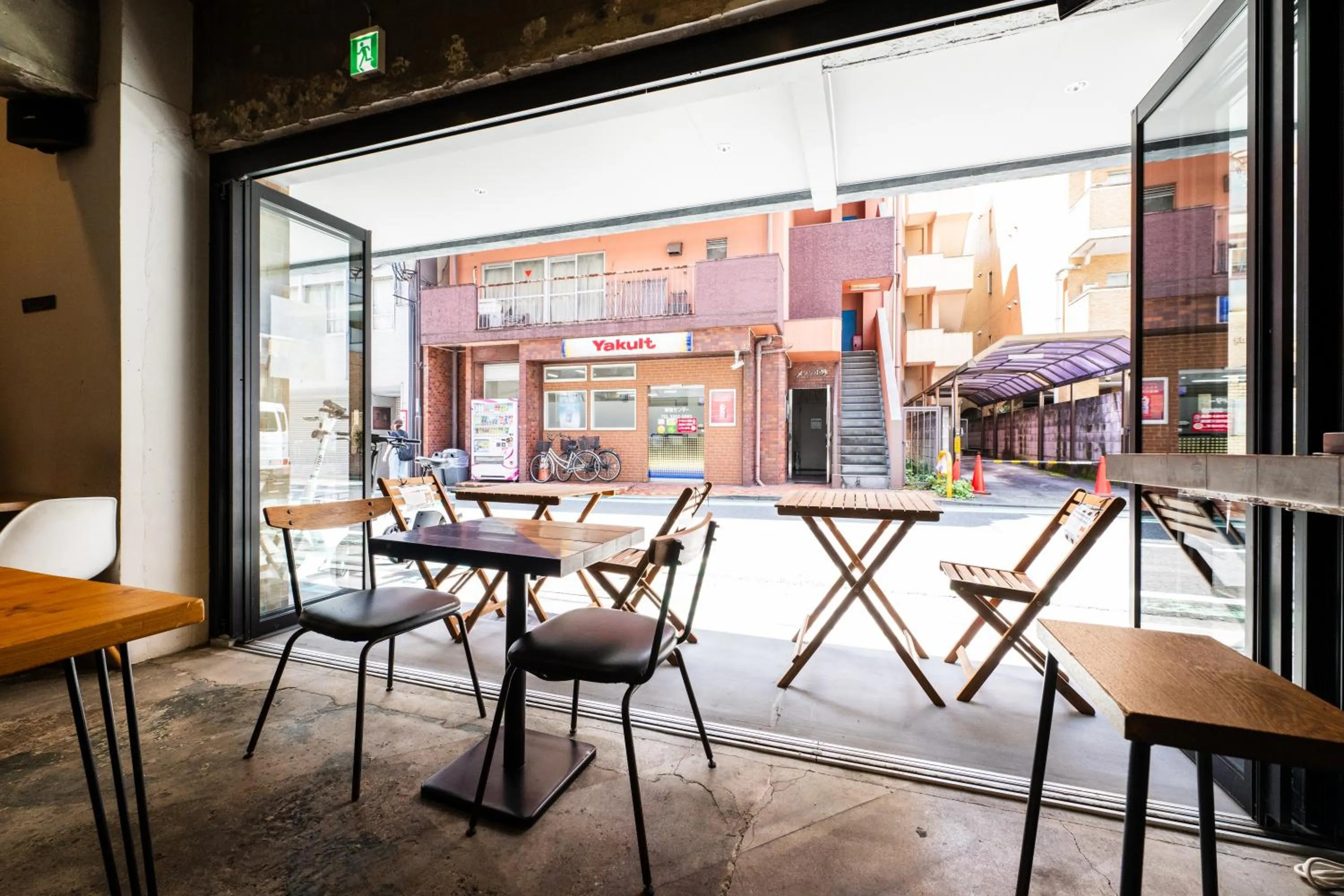 Lounge or bar in Imano Tokyo Hostel