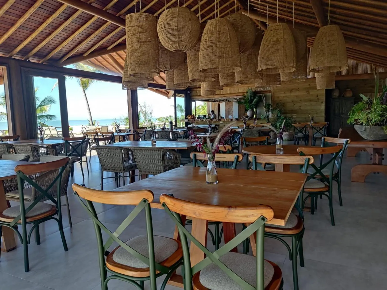 Restaurant/places to eat in Rio Da Barra Villa Hotel