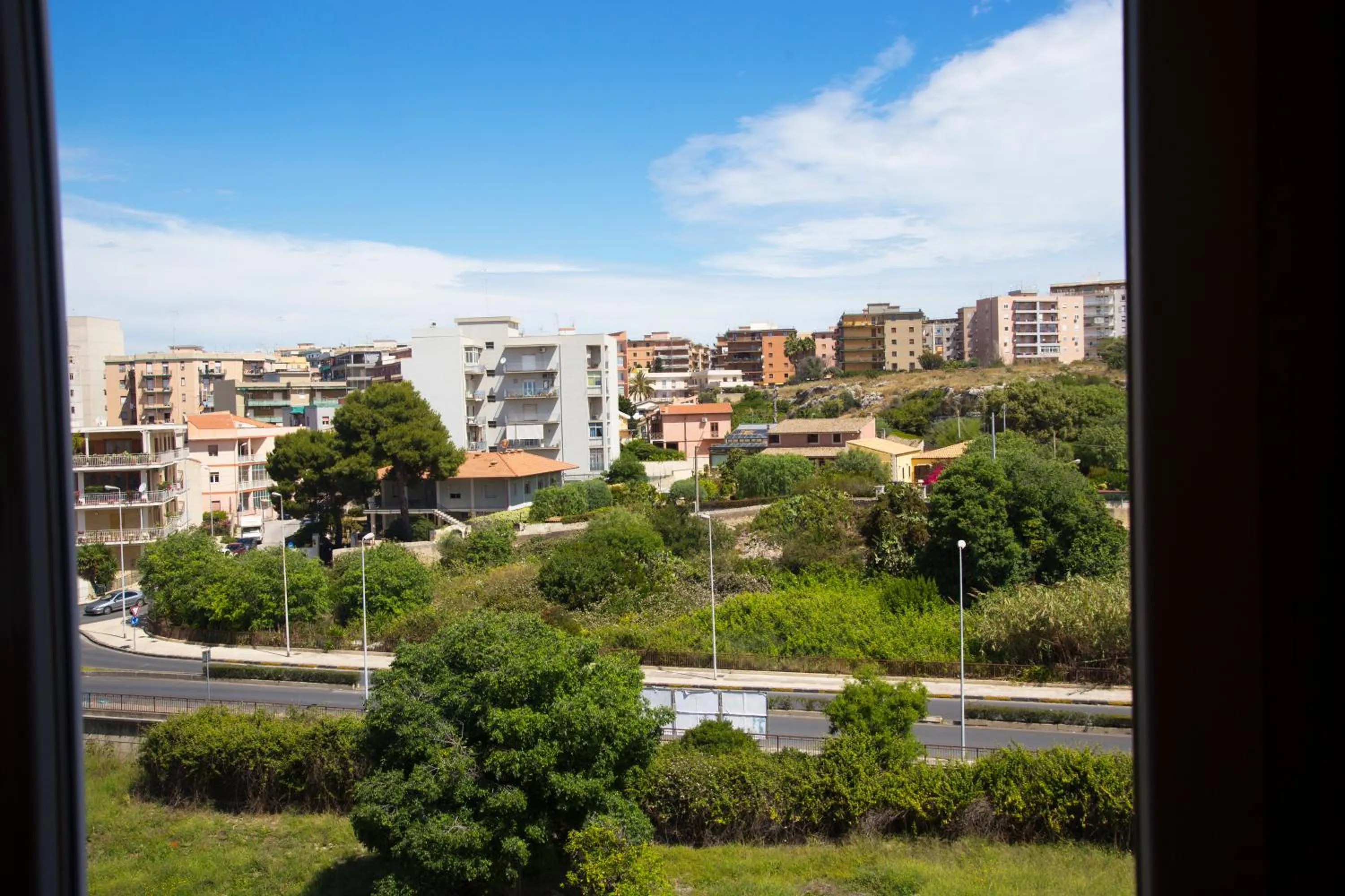 Neighbourhood in Panoramic Rooms