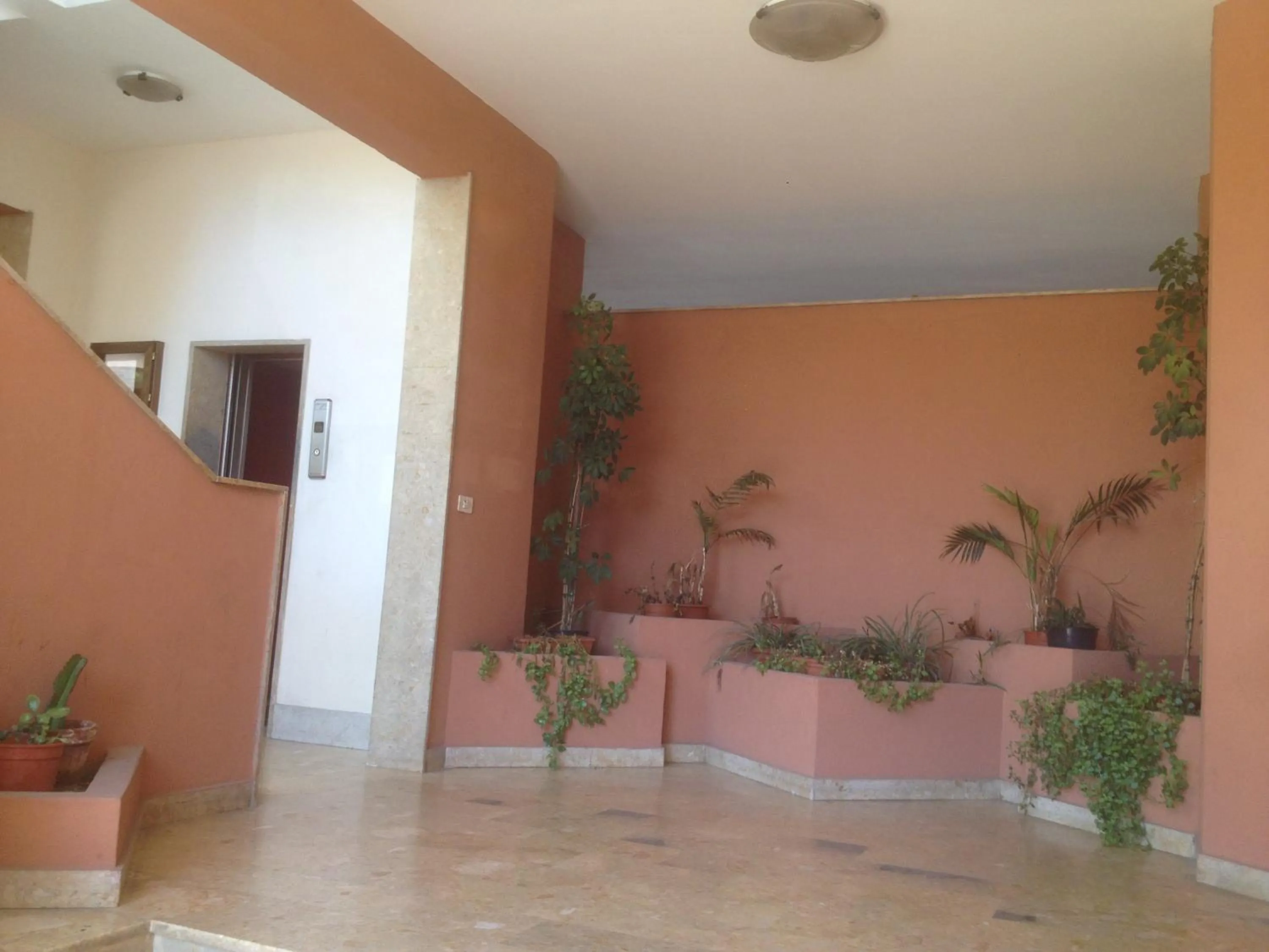 Facade/entrance in Panoramic Rooms