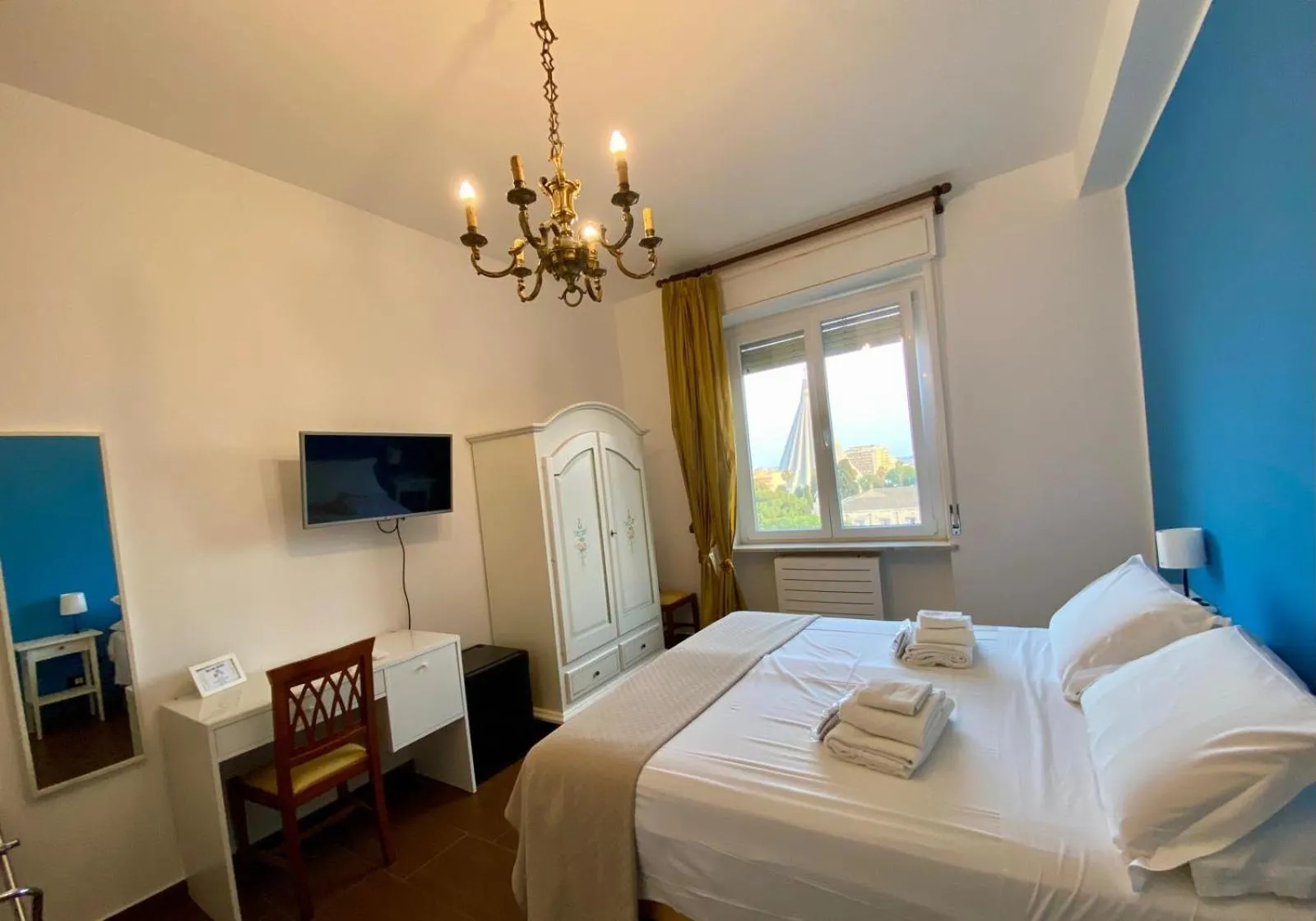 TV and multimedia, Bed in Panoramic Rooms