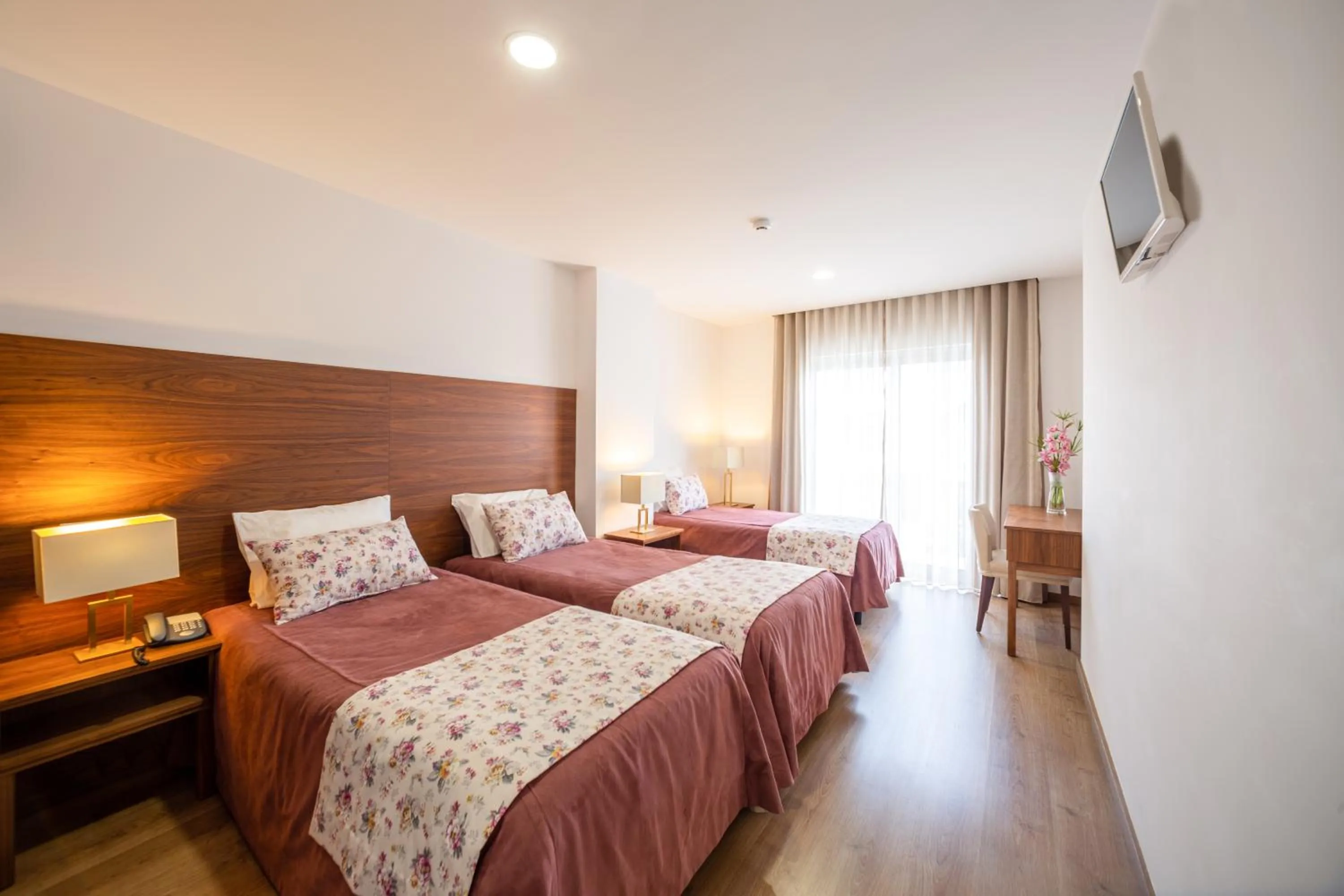 Bed in Hotel Nossa Senhora da Paz