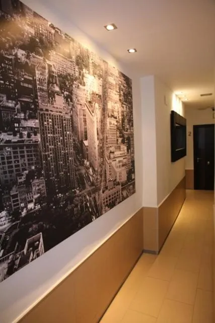 Decorative detail in Hostal Central