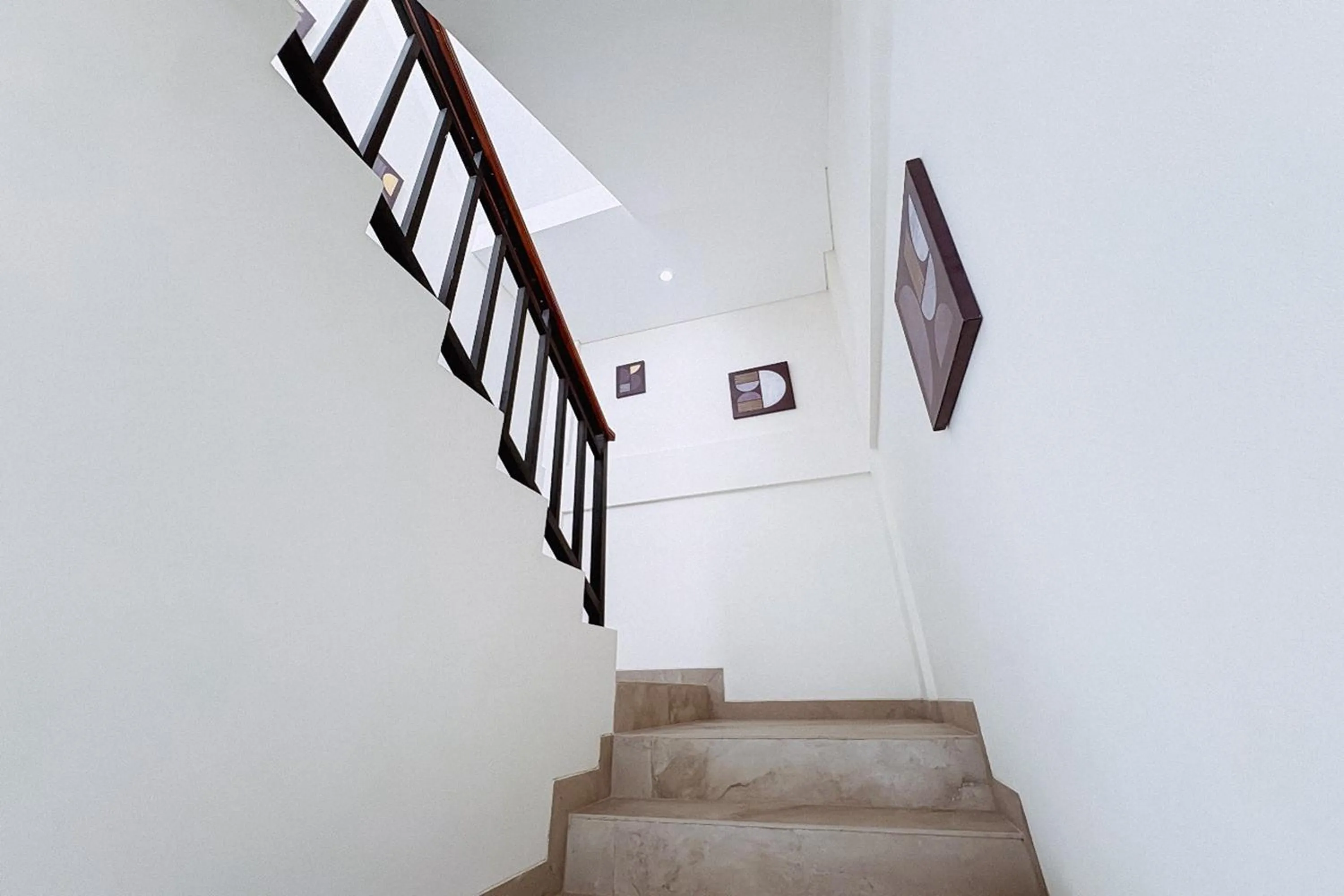 Area and facilities in Slokayana Villas