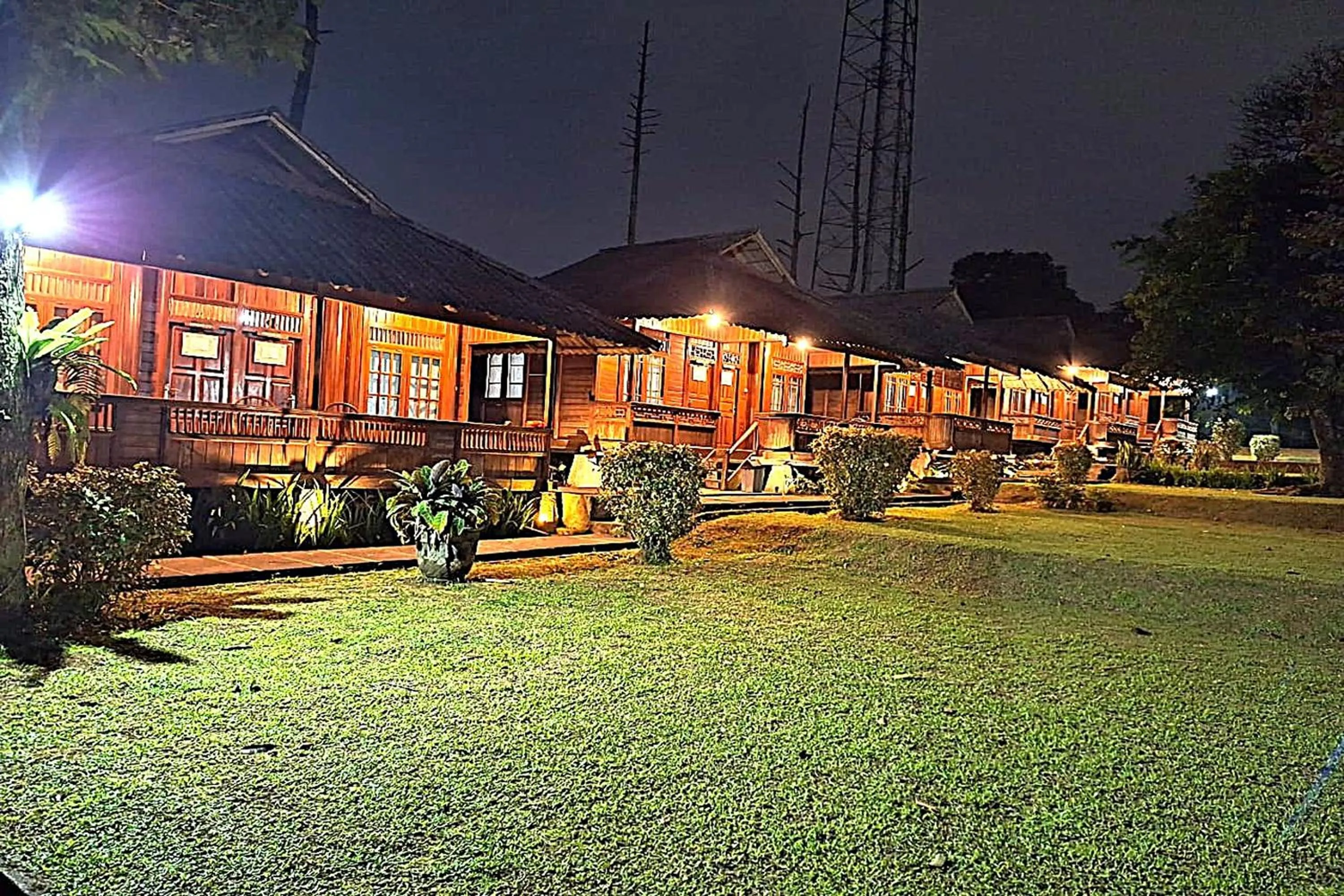 Property building in Tjapoeng Resort Pancawati