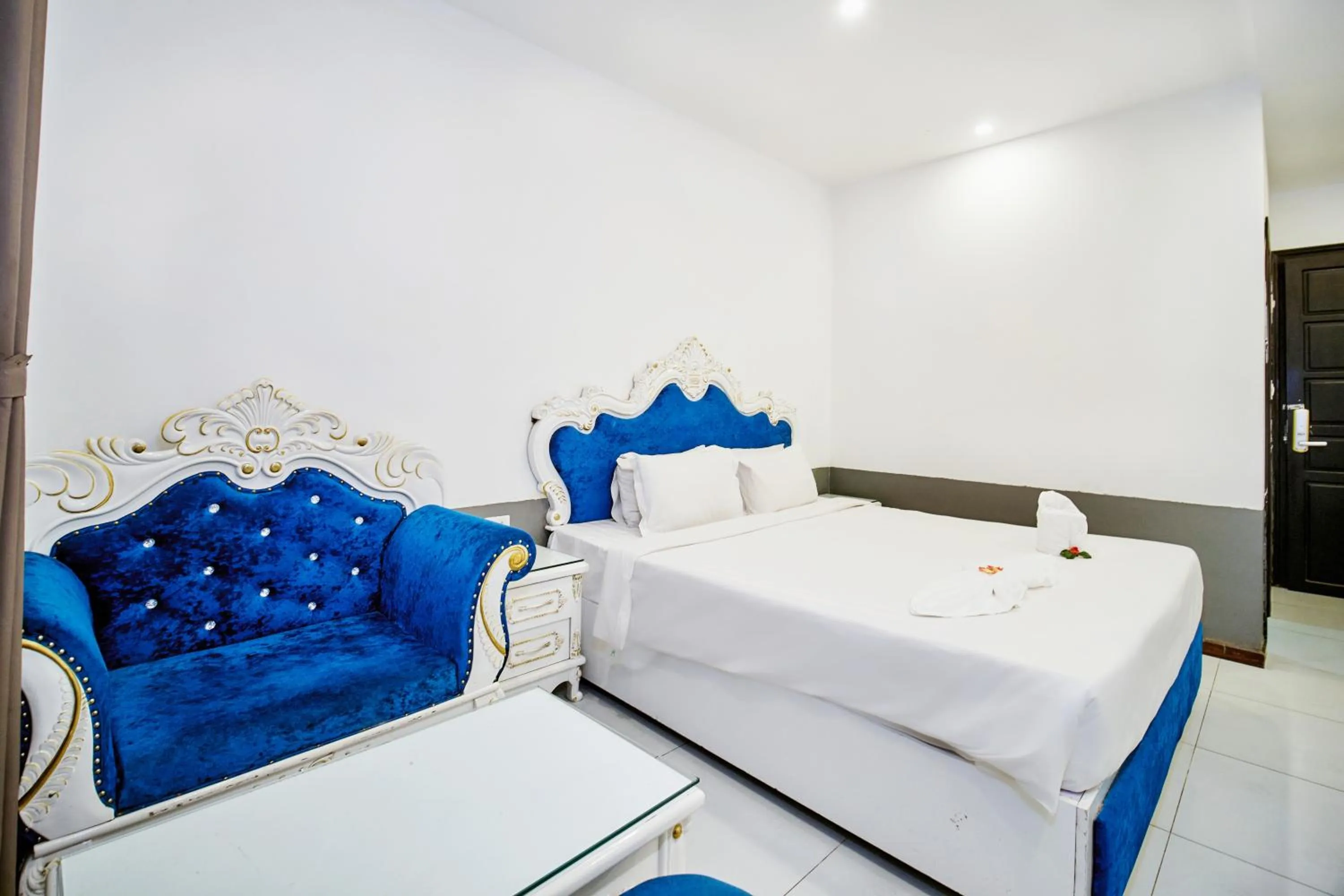 Bedroom, Bed in Hoian Nostalgia Hotel