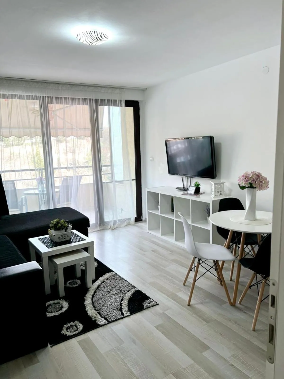 Deva Apartments