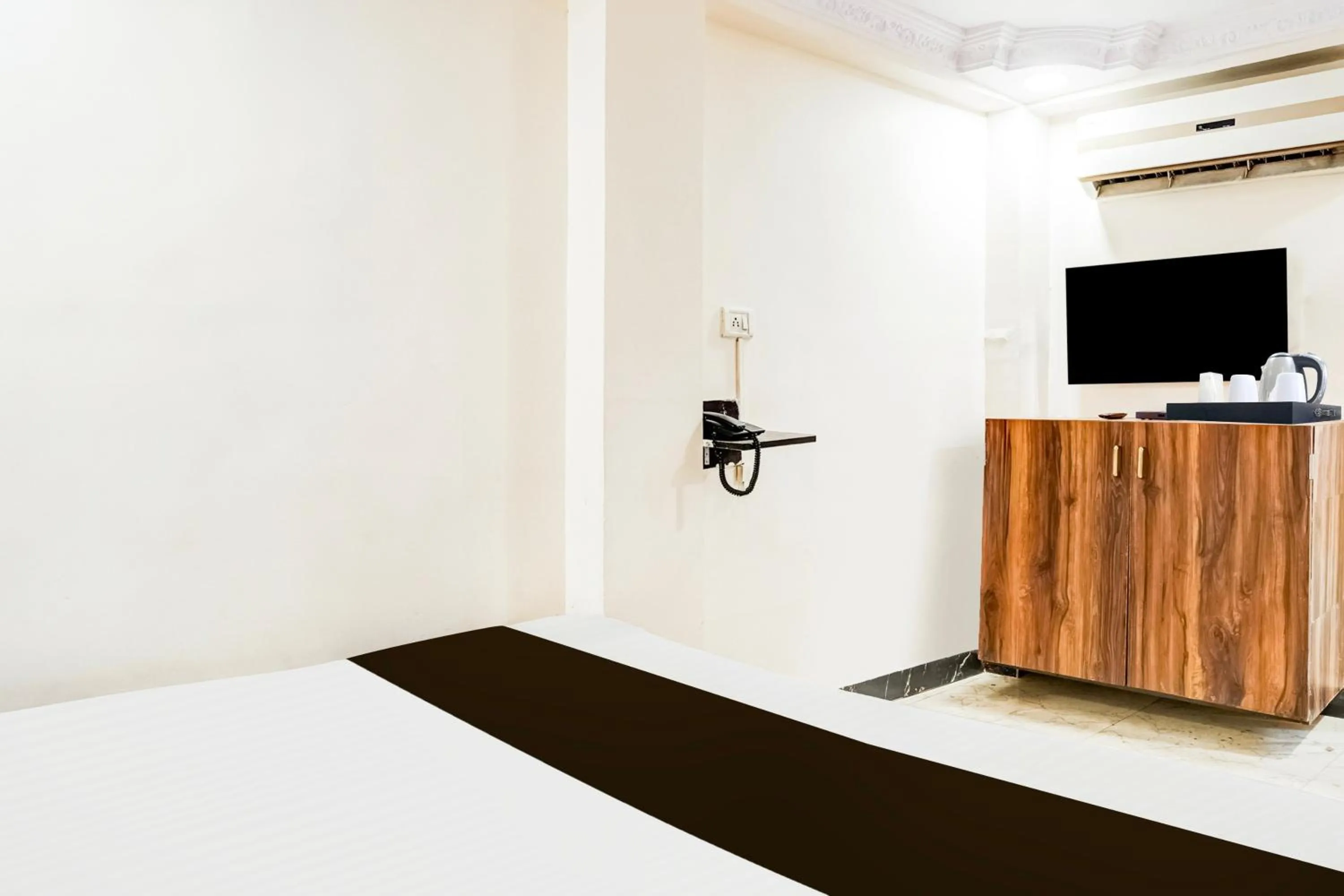 Bedroom in HOTEL O WELCOME INN