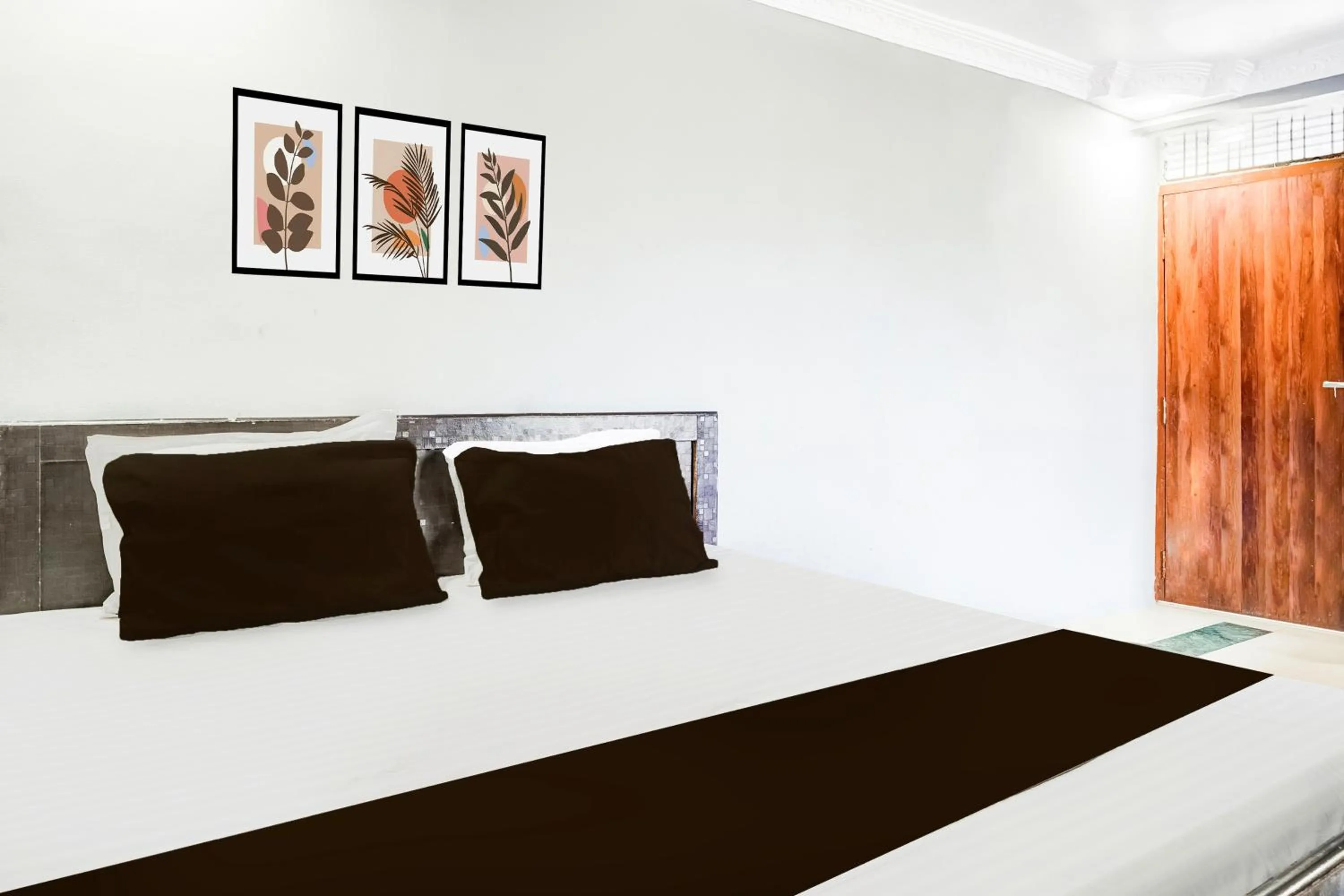 Bedroom in HOTEL O WELCOME INN