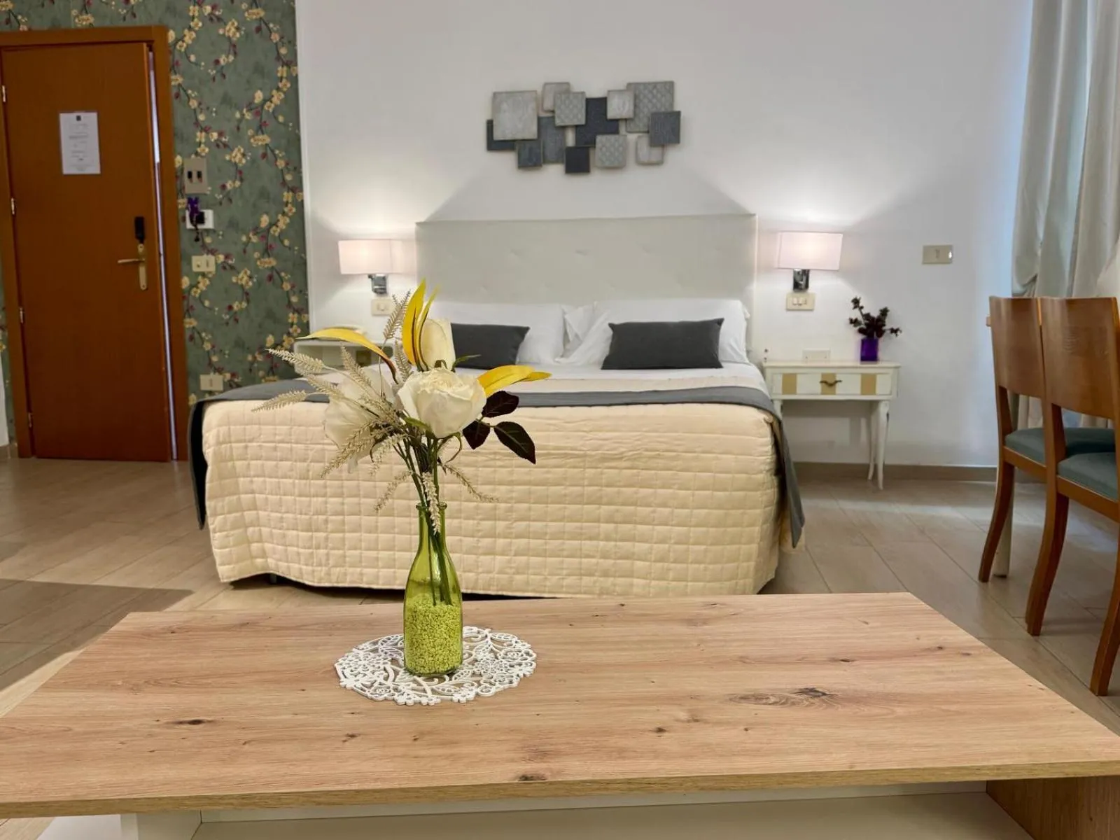 Bed in Hotel Arcadia