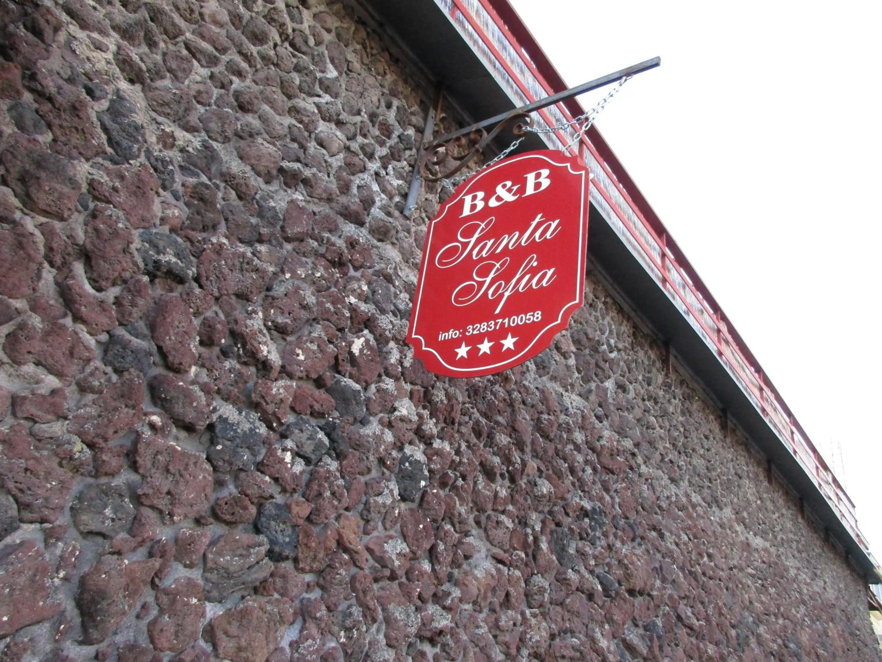 Property building in B&B Santa Sofia