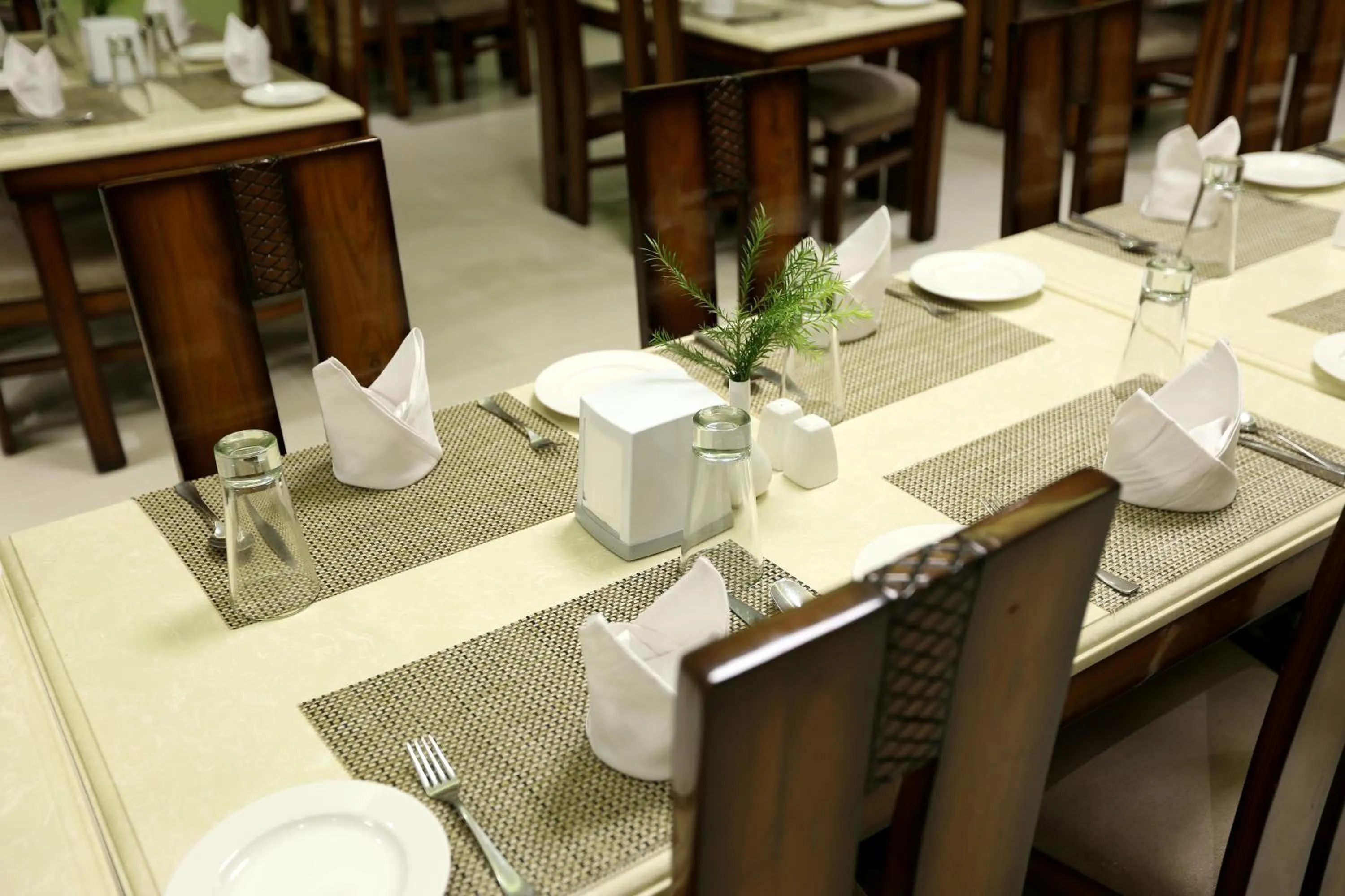 Restaurant/places to eat in Resort De Coracao - Corbett , Uttarakhand