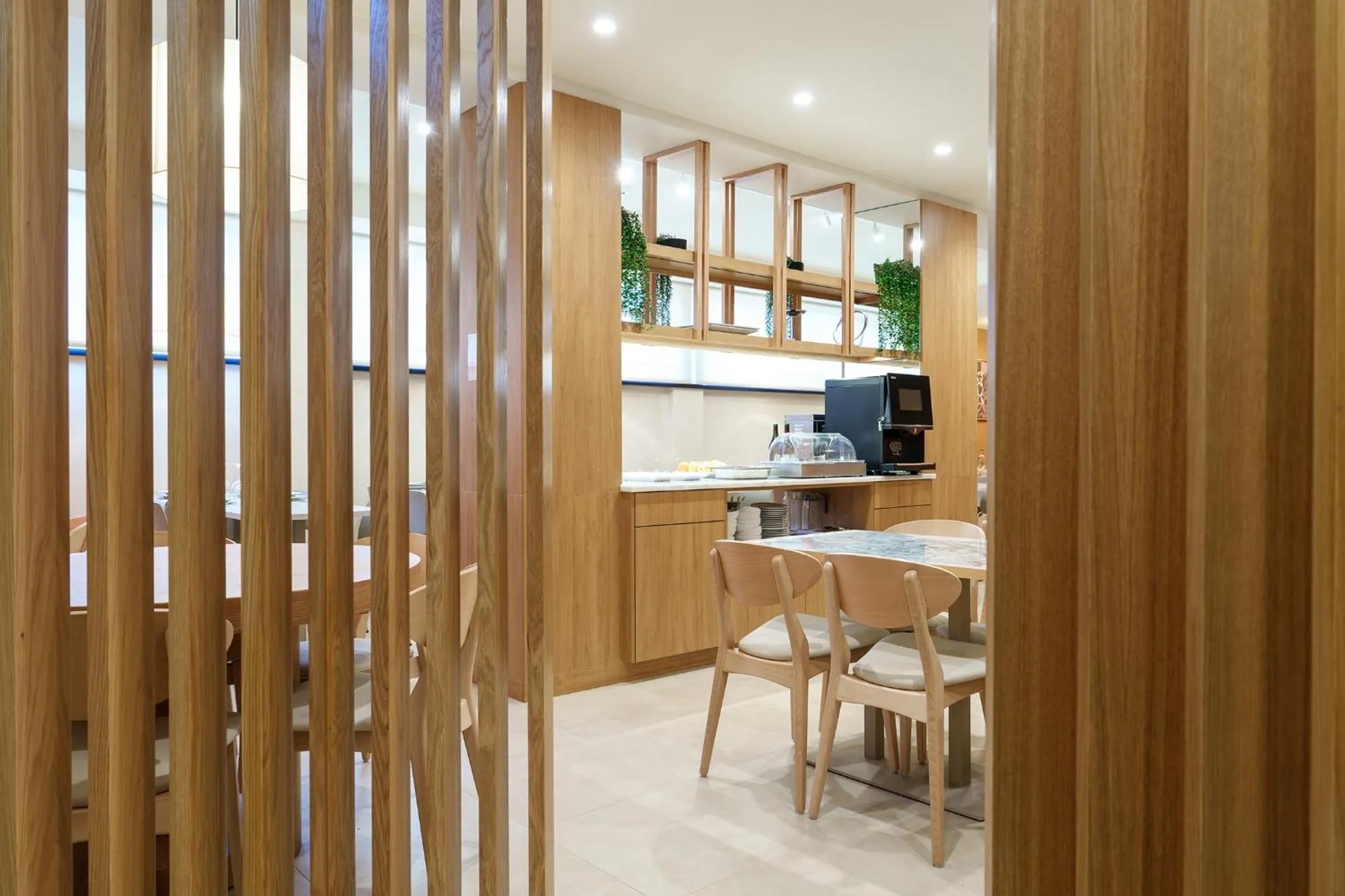 Restaurant/places to eat in Hotel Santo António de Pádua