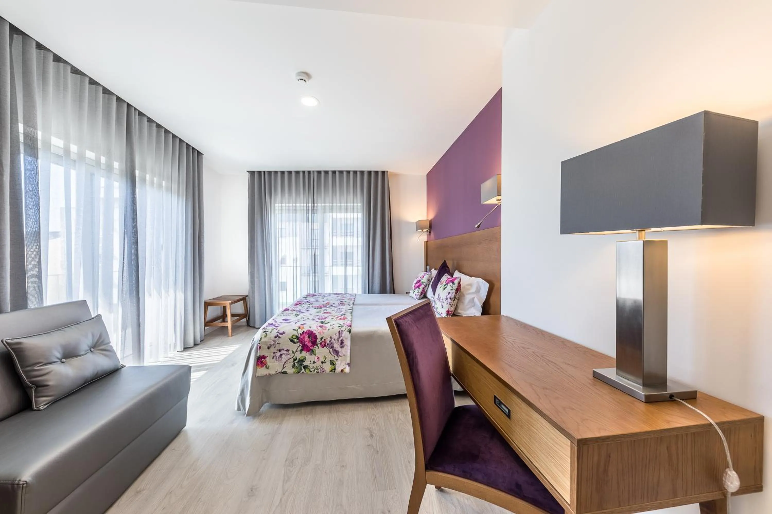 Shower in Hotel Santo António de Pádua