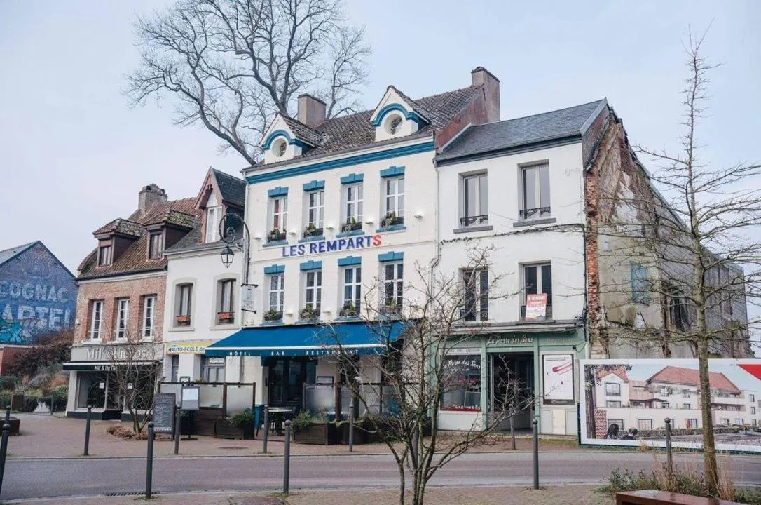 Les Remparts