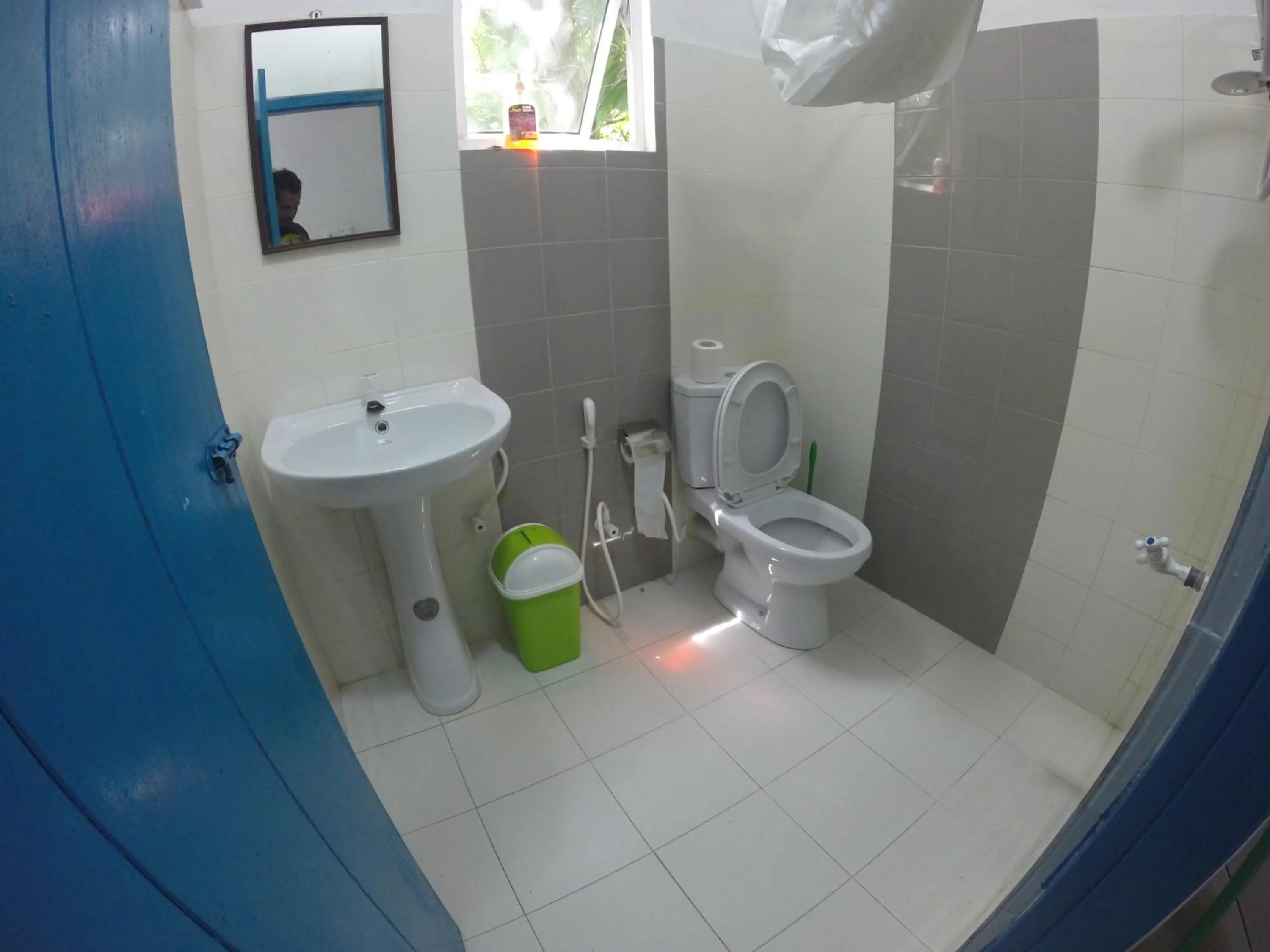 Bathroom in Kandy Backpackers Hostel