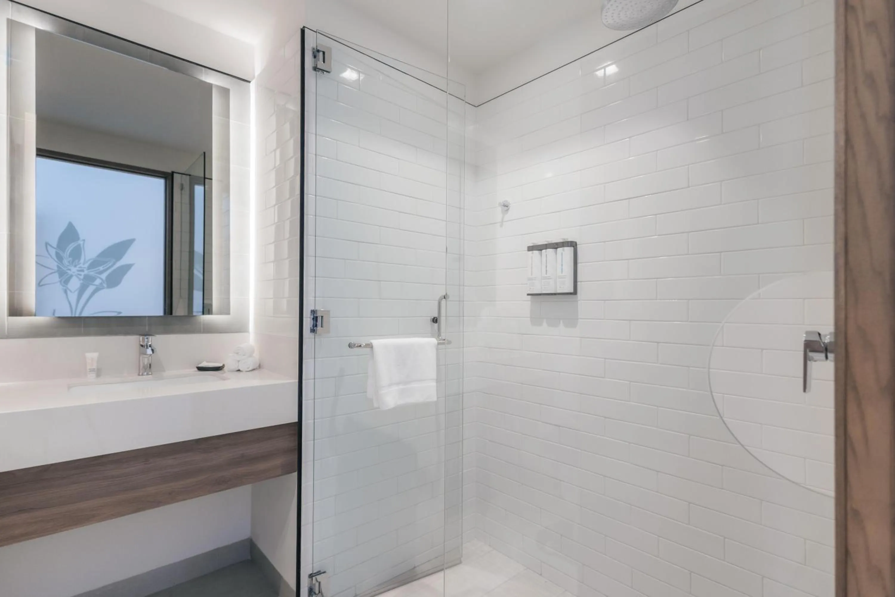 Bathroom in Hyatt Place Cancun Airport