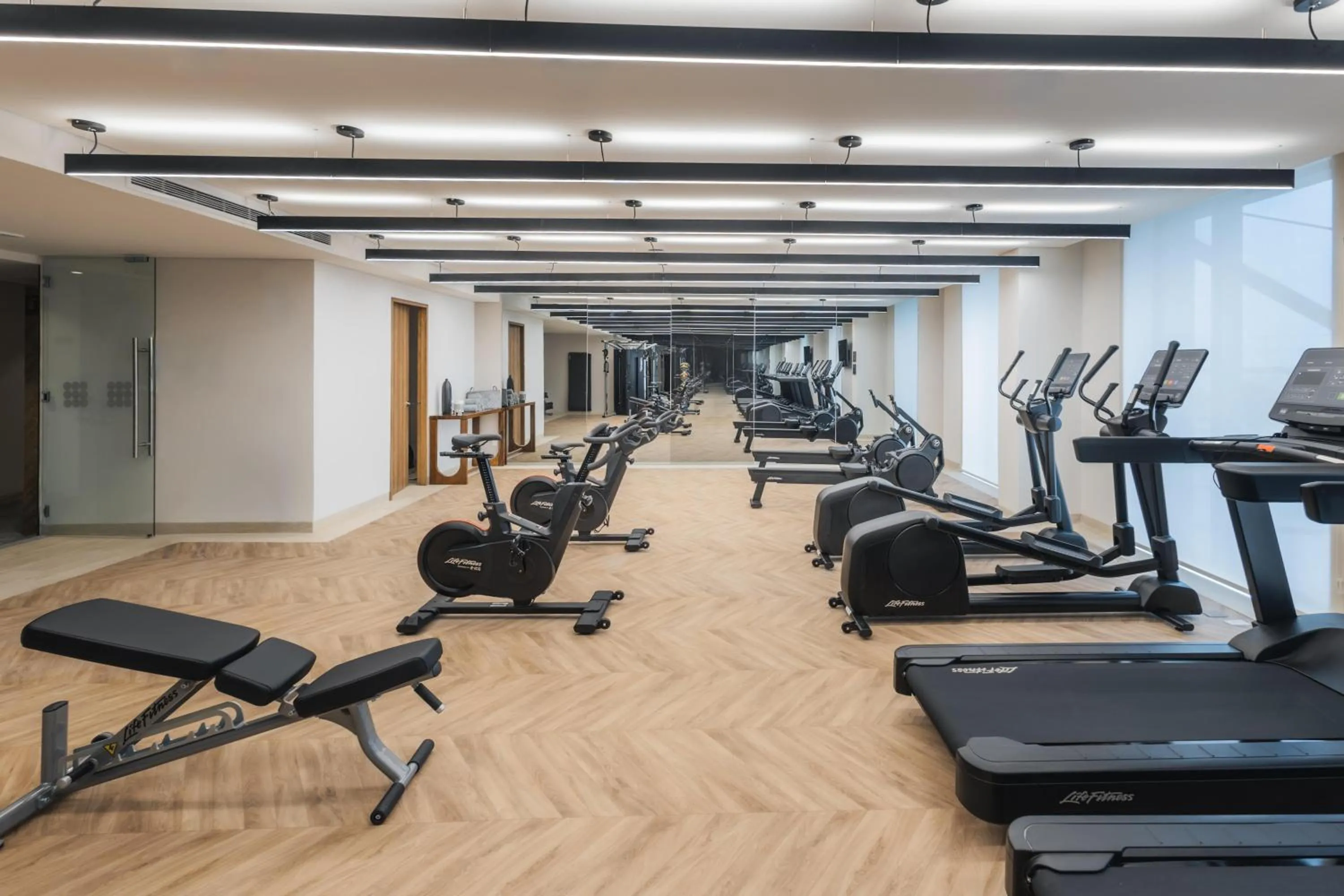 Fitness centre/facilities in Hyatt Place Cancun Airport