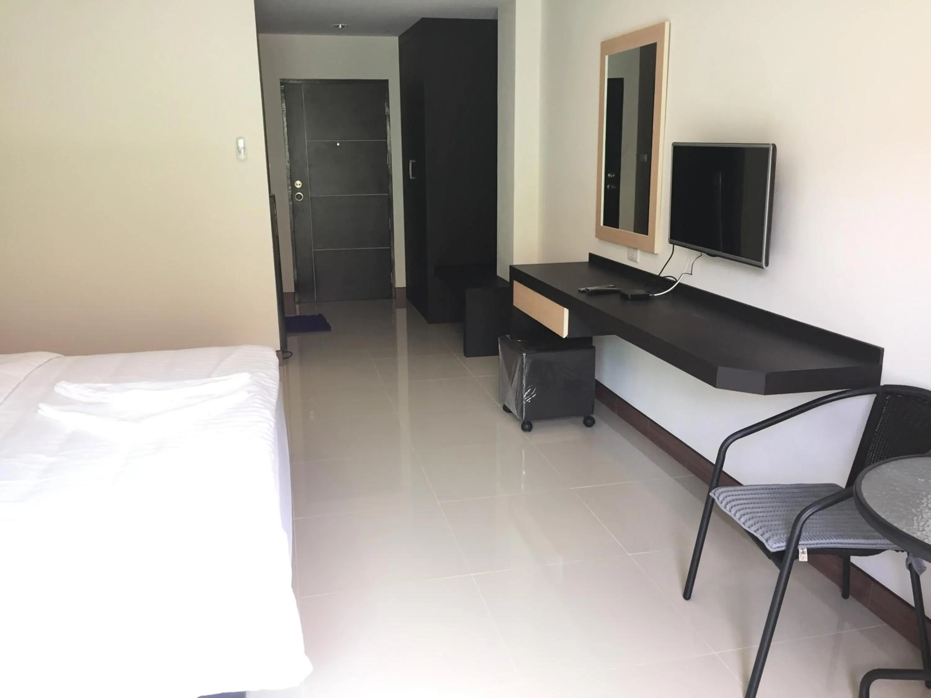 Decorative detail, Bed in B Space Residence