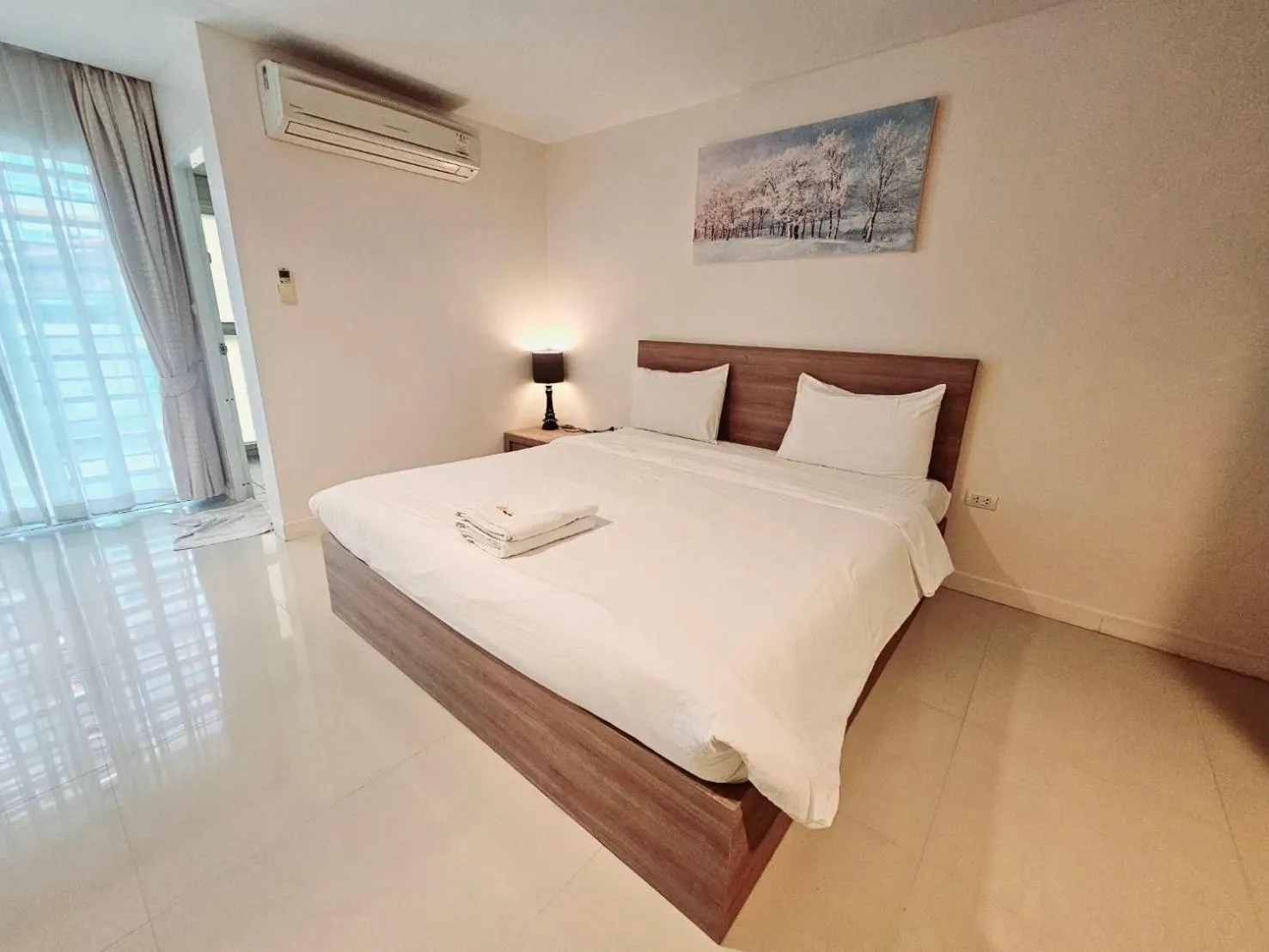 Bed in Similan Mansion
