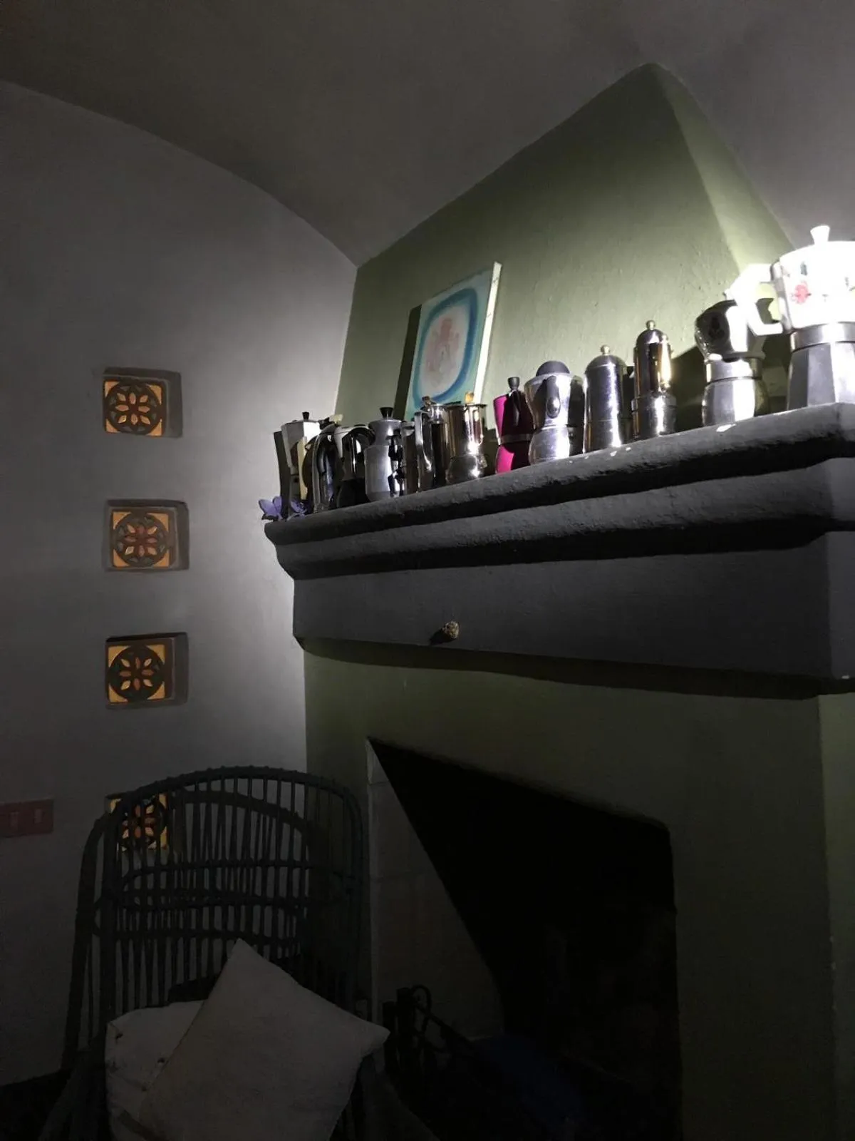 Communal kitchen in Lunafragola Atelier B&B