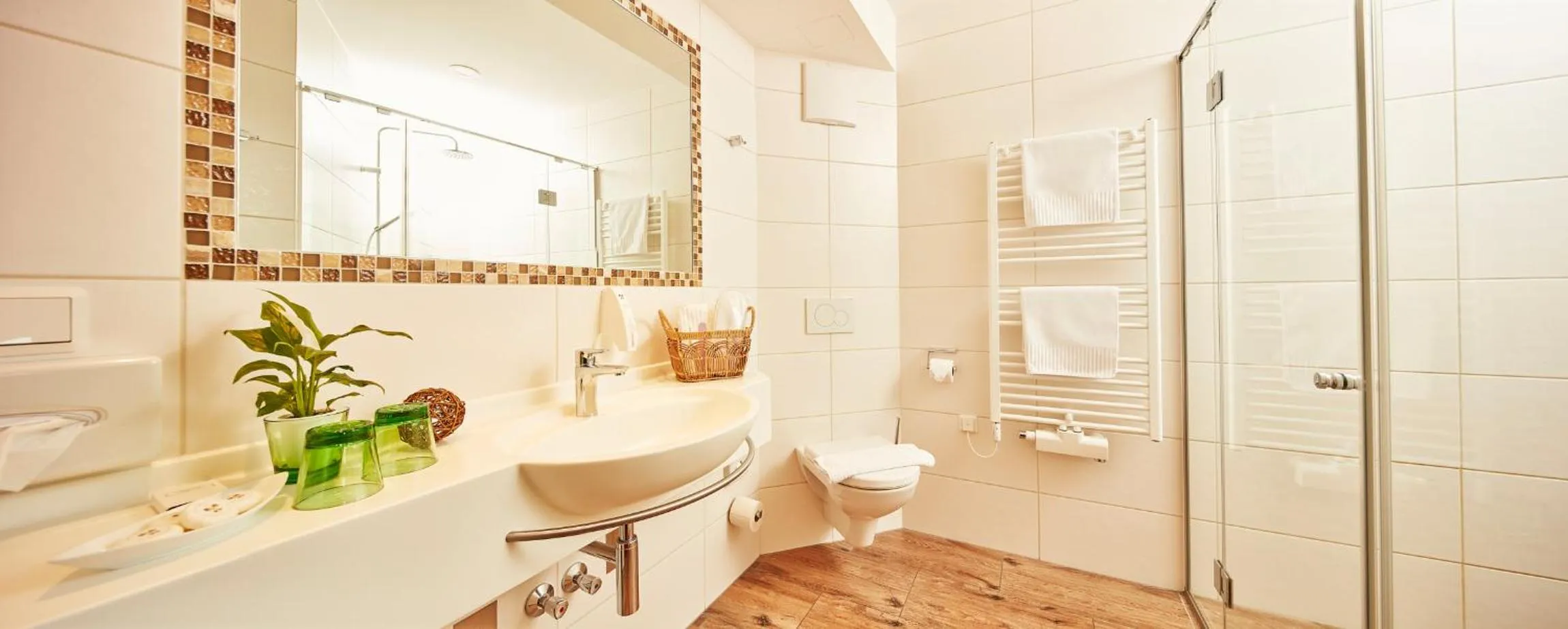 Bathroom in Donauhotel Lettnerhof