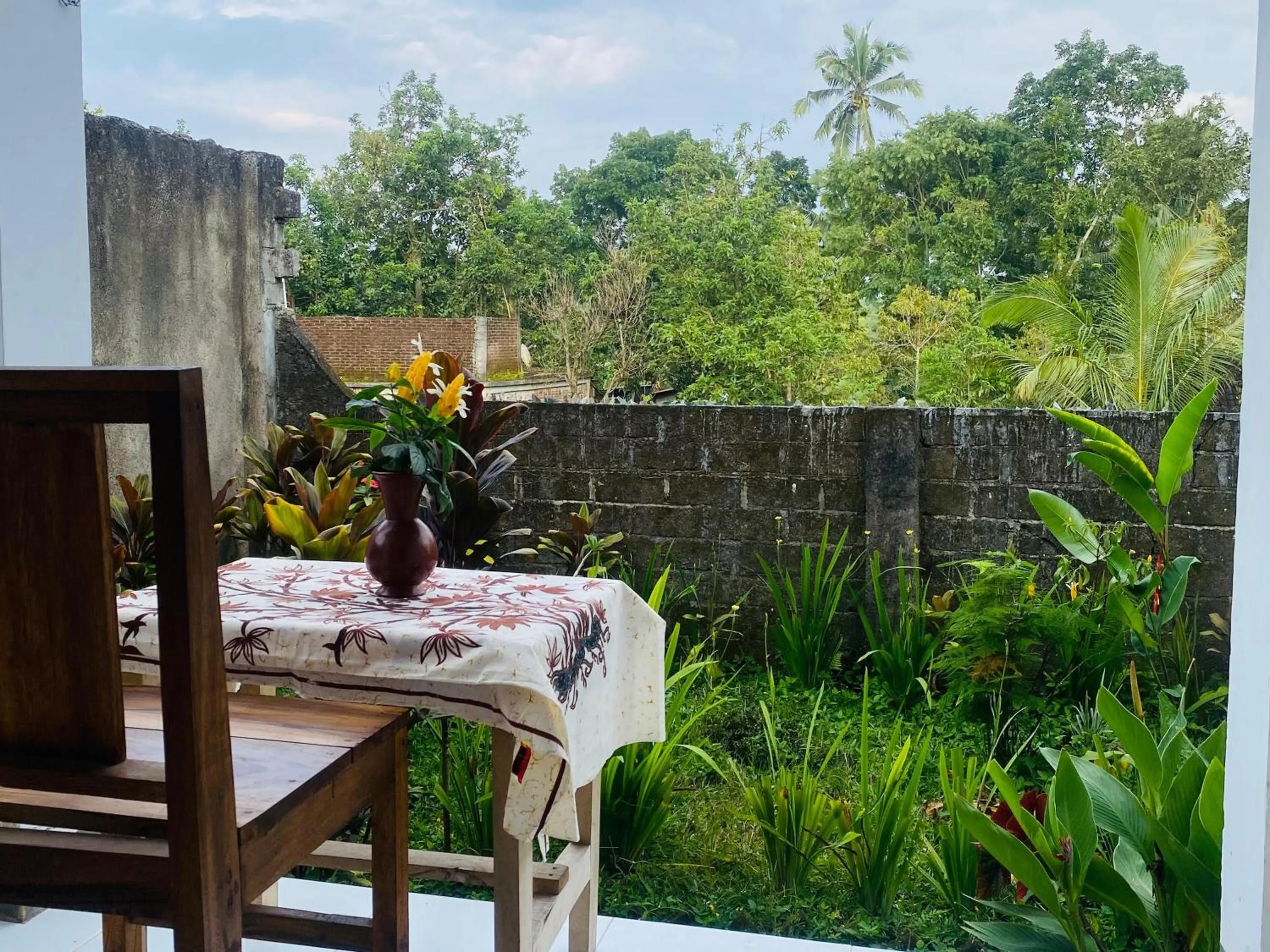 Standard Double Room in Kembang Kuning Cottages