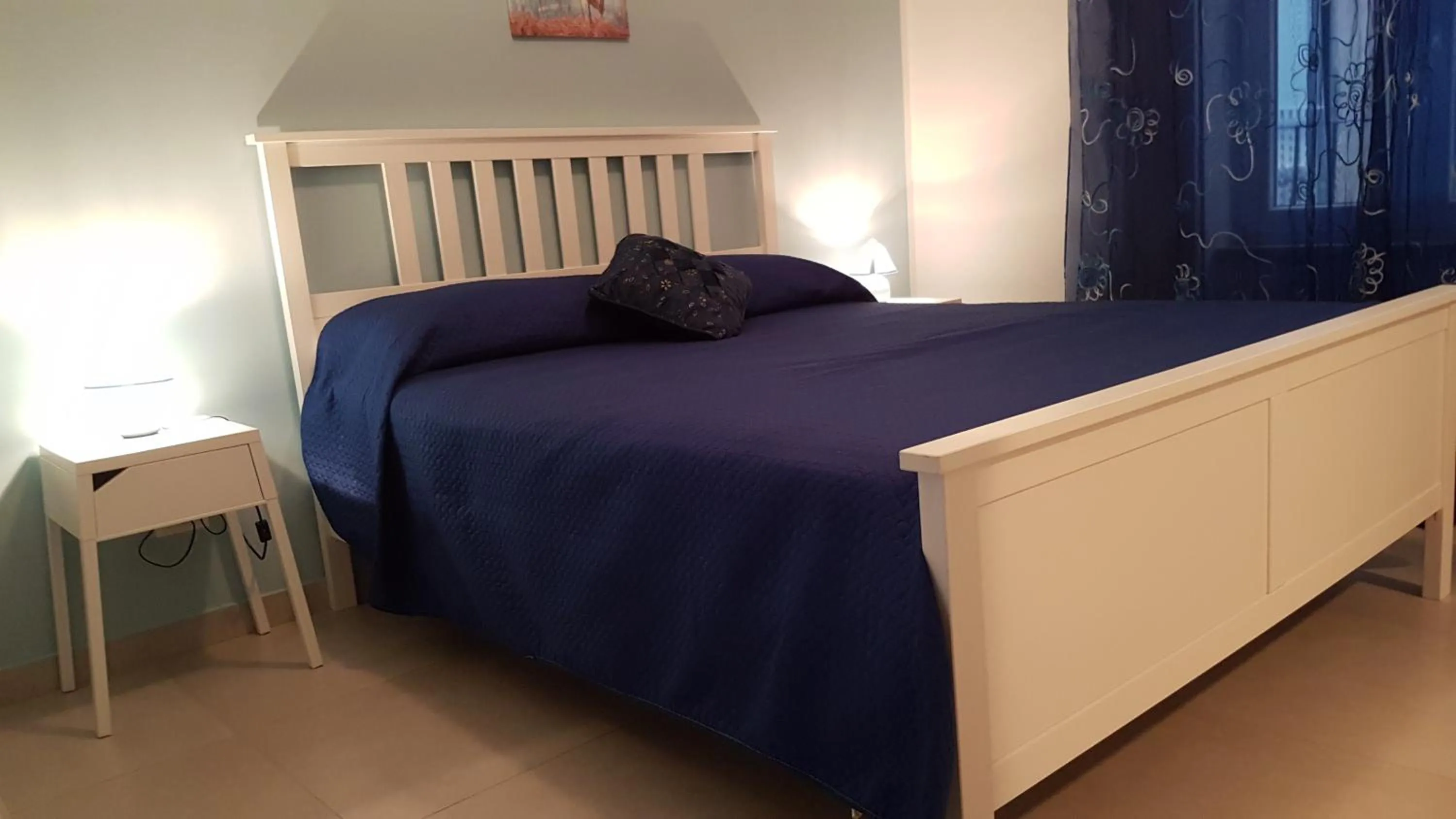 Property building, Bed in Buonaluna B&B