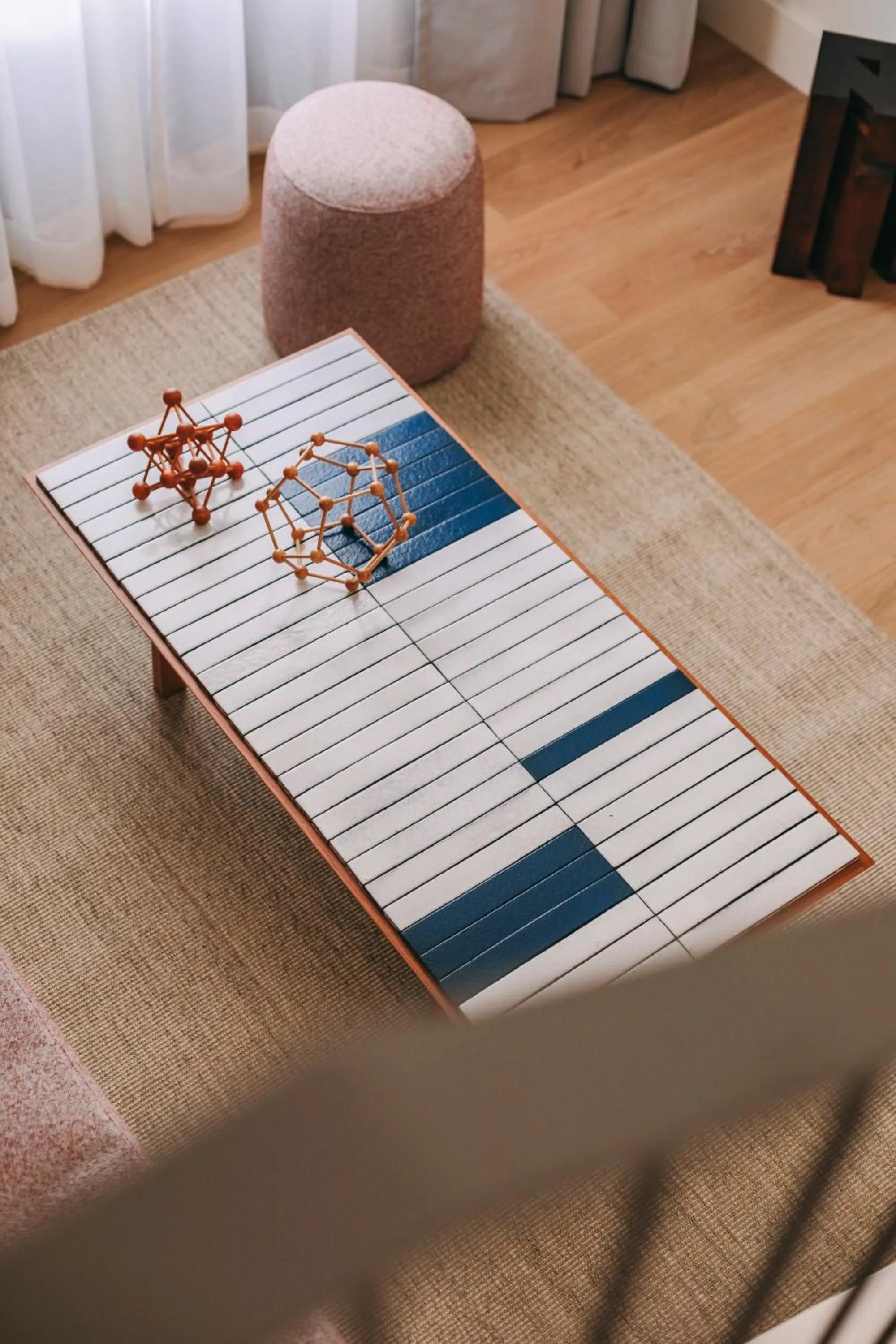 Decorative detail in LENSCAPE Coterie