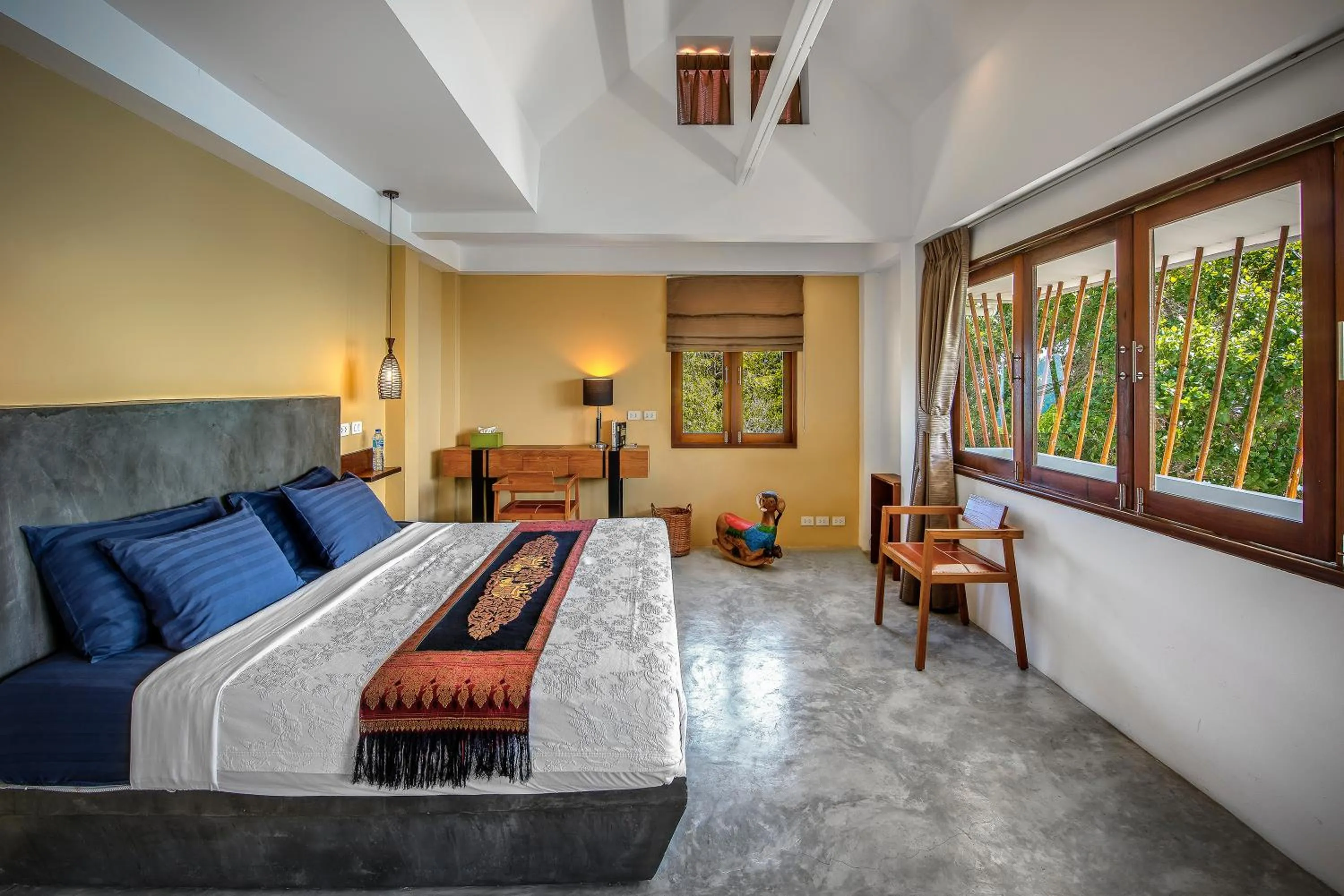 Photo of the whole room, Bed in Philip's Villa