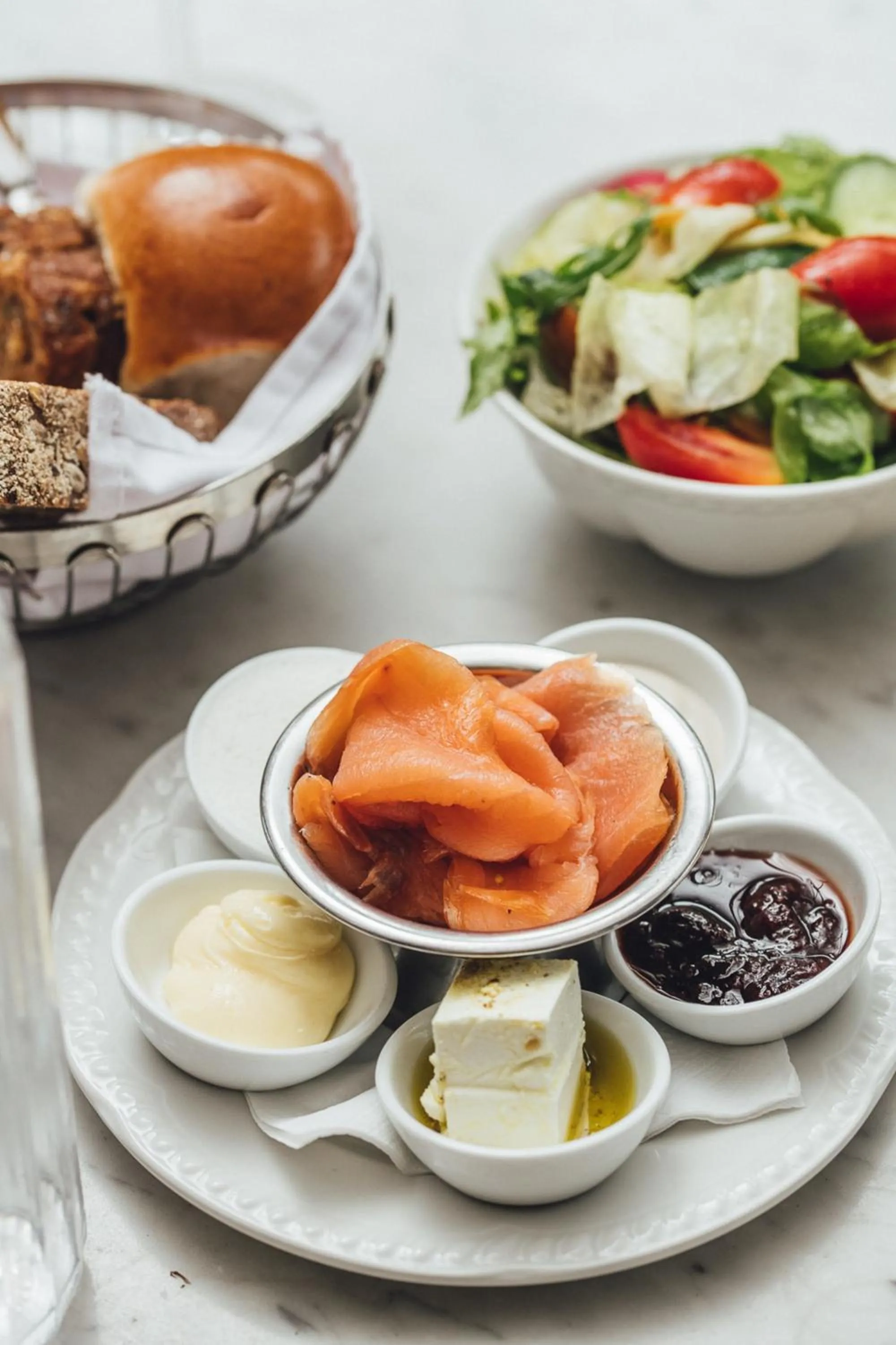 Restaurant/places to eat in Cucu Hotel