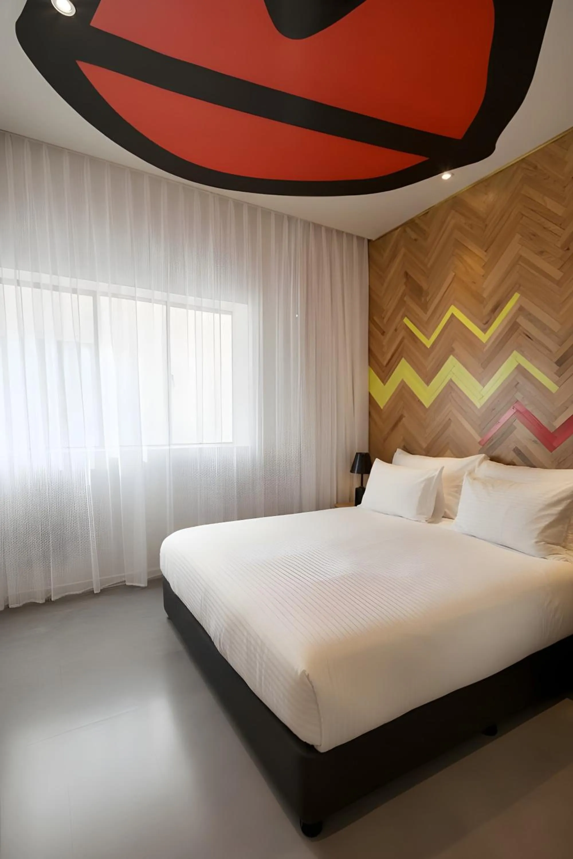 Photo of the whole room, Bed in Cucu Hotel