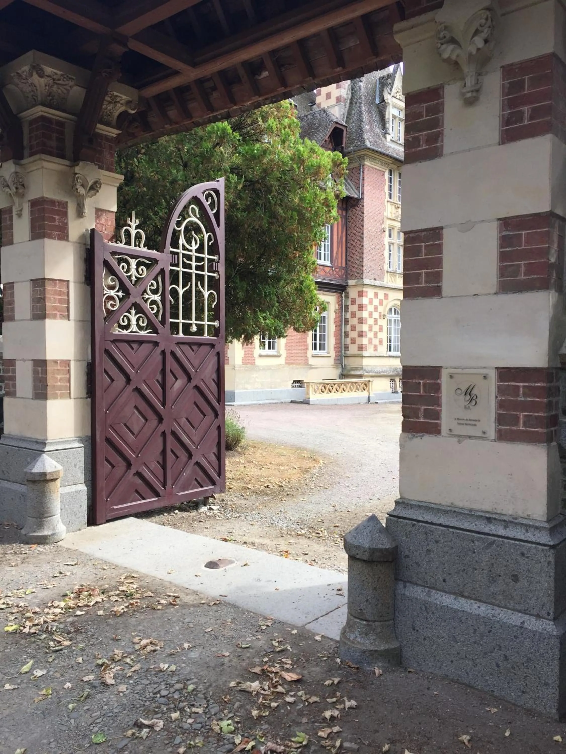 Facade/entrance in Le Manoir de Bénédicte B&B