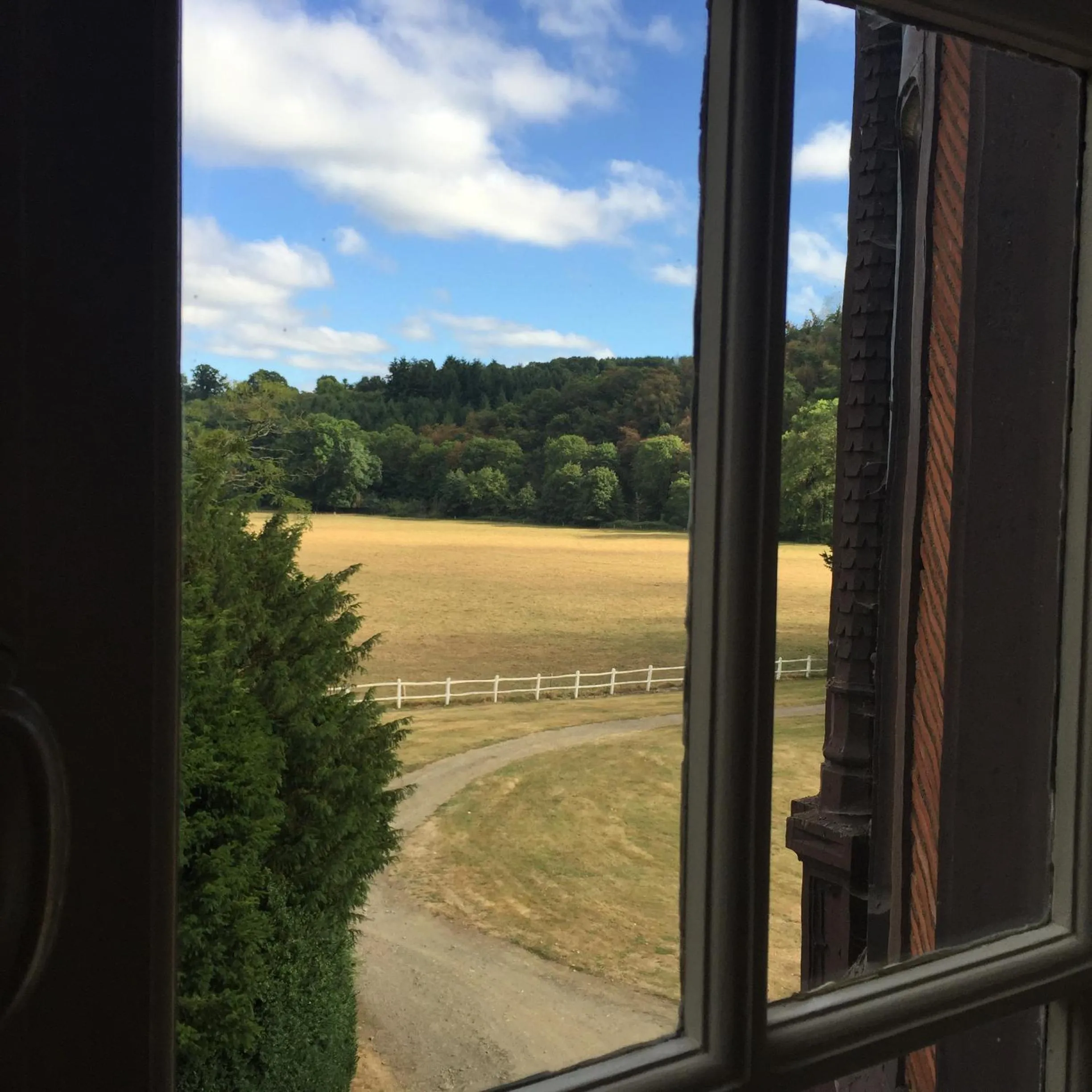 Garden view in Le Manoir de Bénédicte B&B