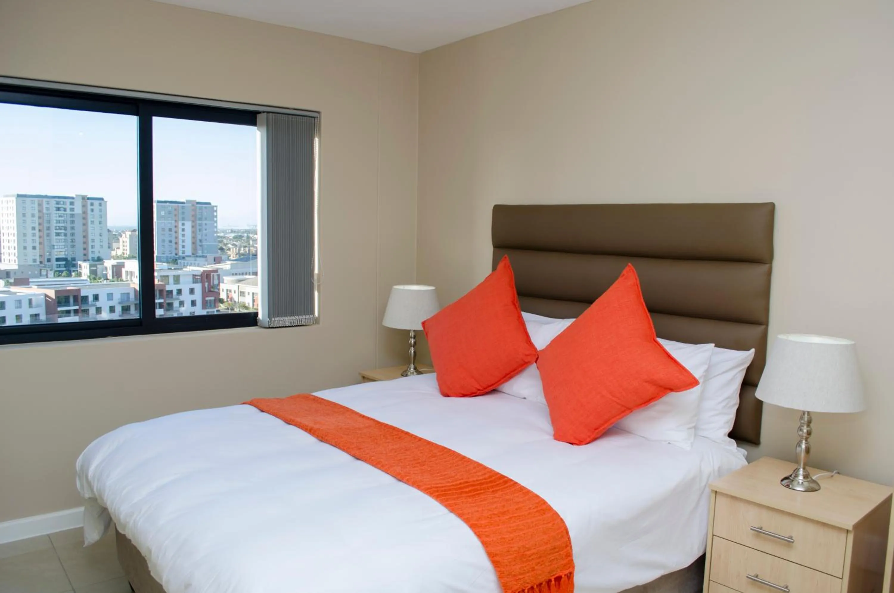 Bedroom, Bed in Knightsbridge Luxury Apartments