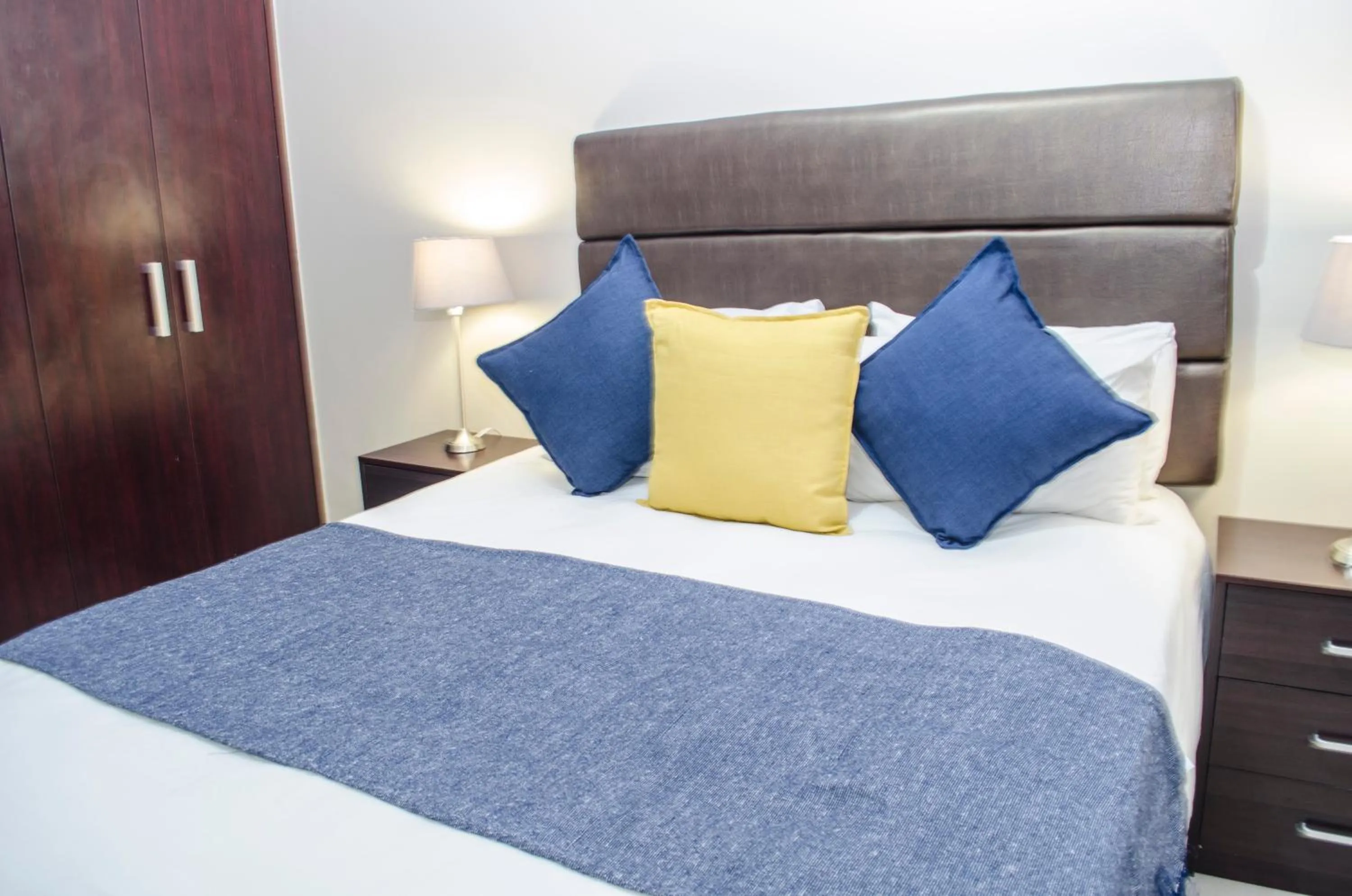 Bedroom, Bed in Knightsbridge Luxury Apartments