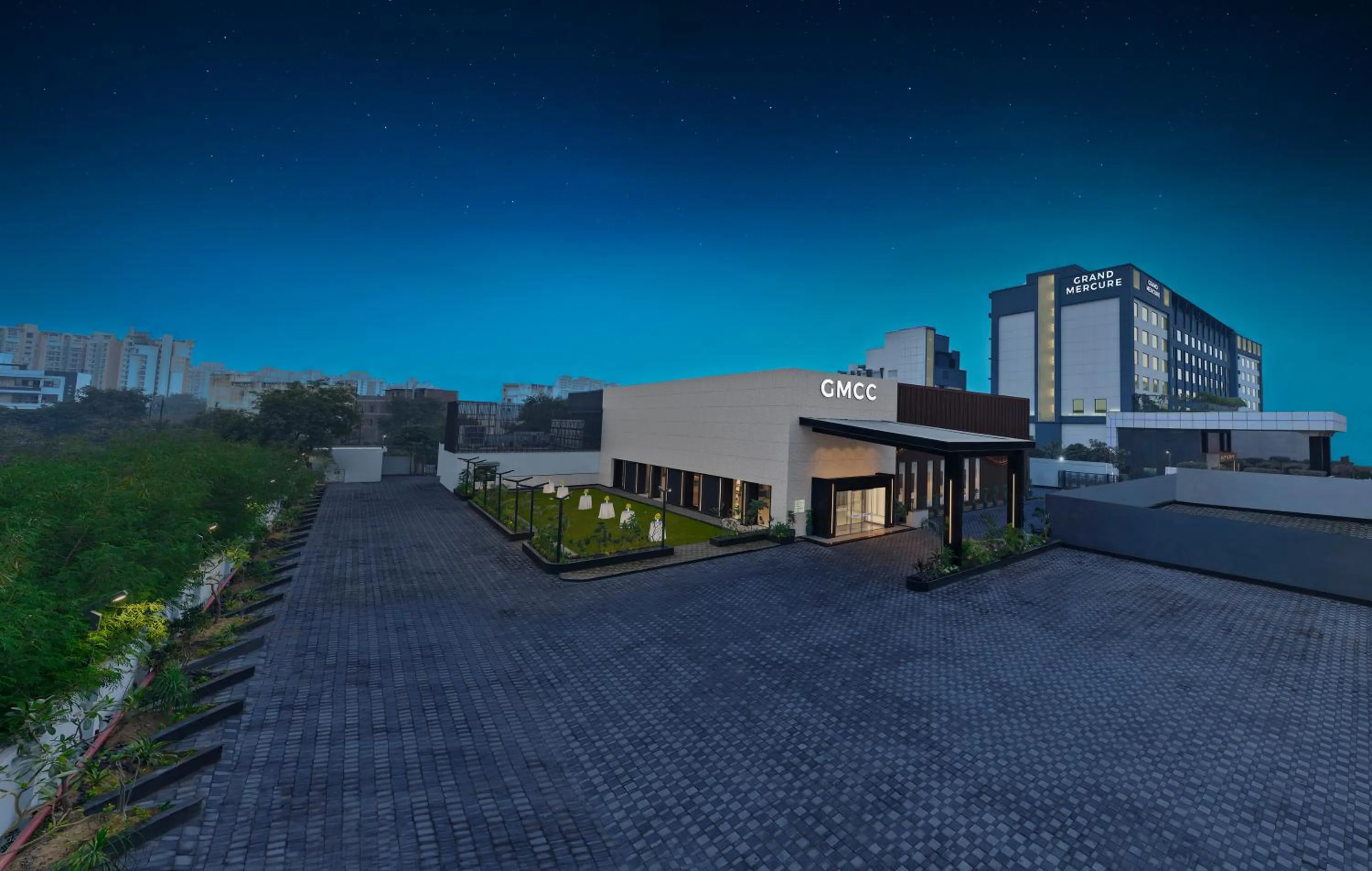 Property building in Grand Mercure Agra - An Accor Brand