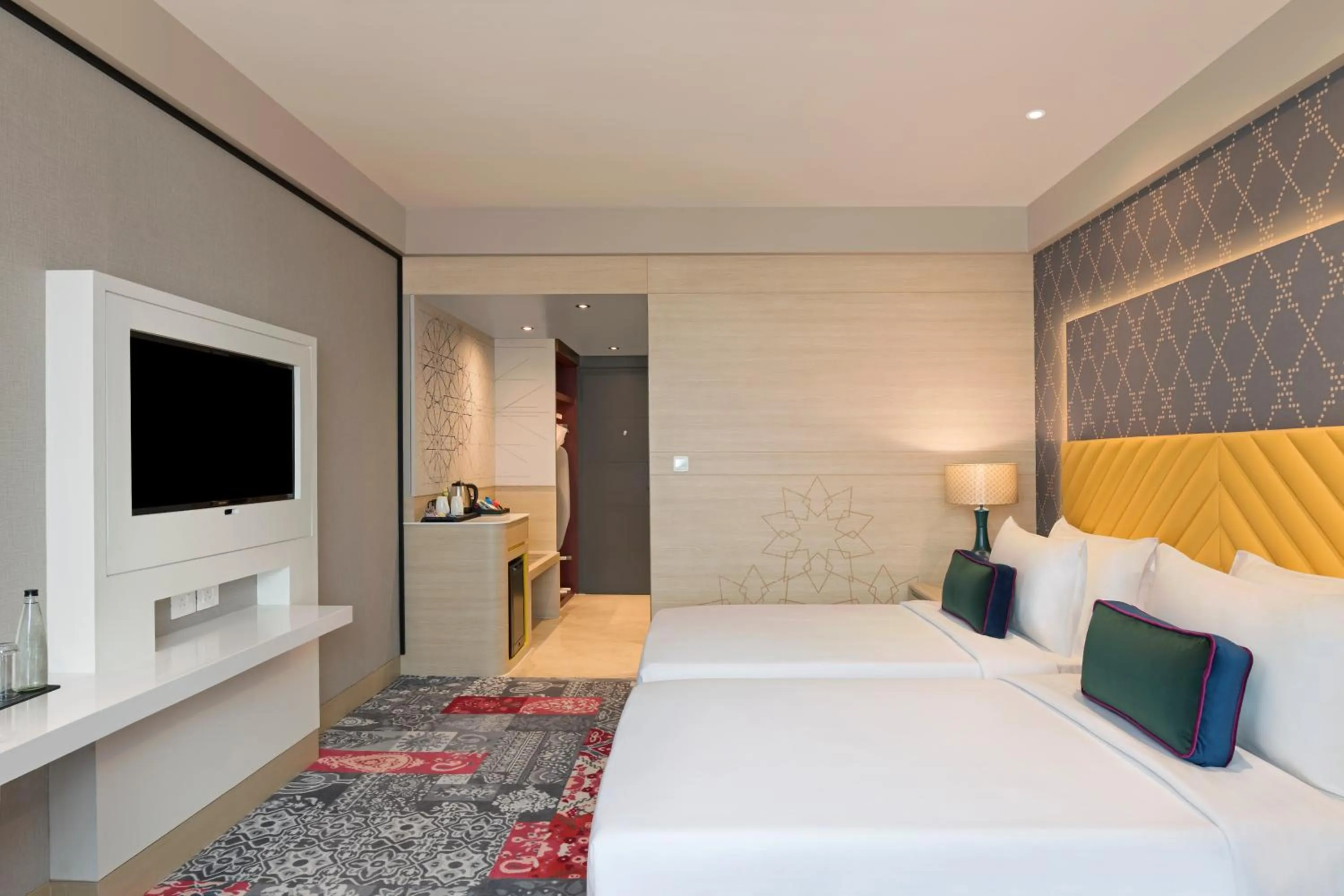 Bed in Grand Mercure Agra - An Accor Brand