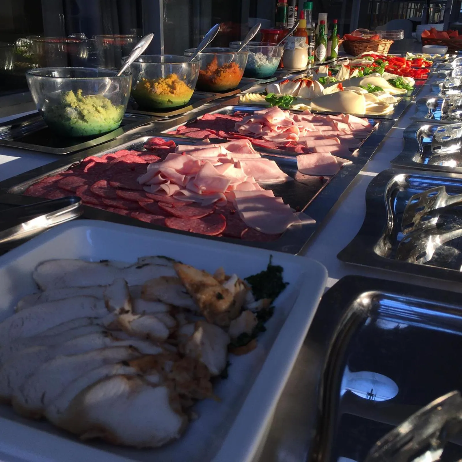 Restaurant/places to eat in Hotel FairPlayce