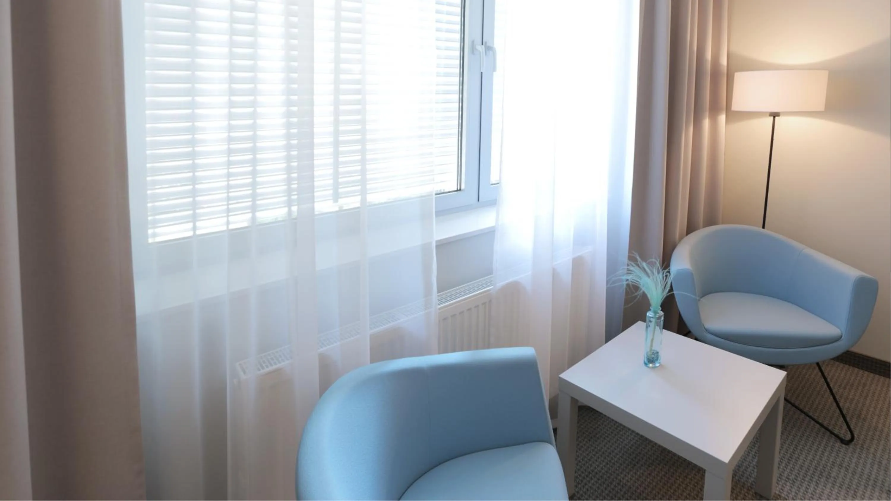 Seating area in Hotel FairPlayce