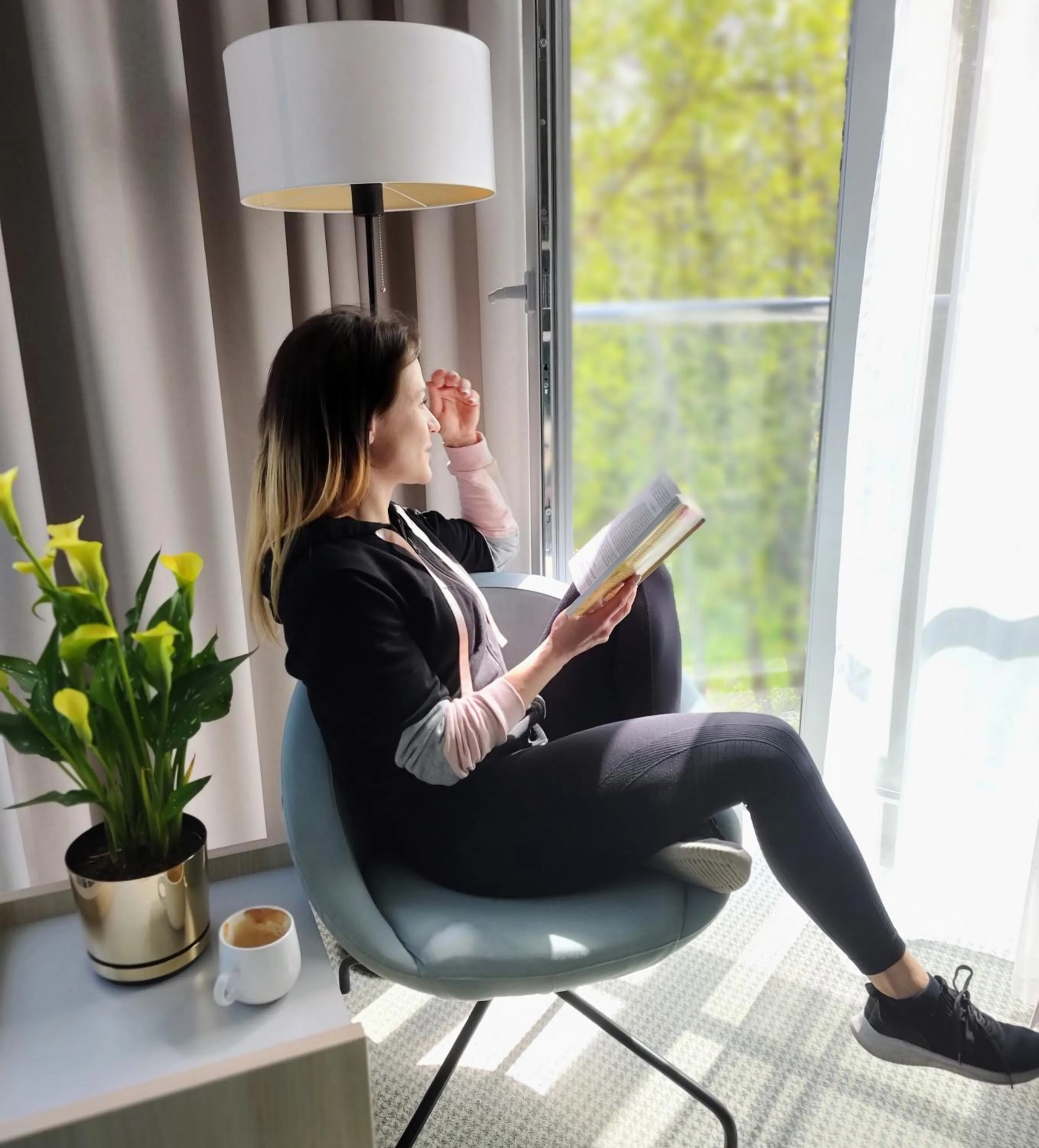 People in Hotel FairPlayce