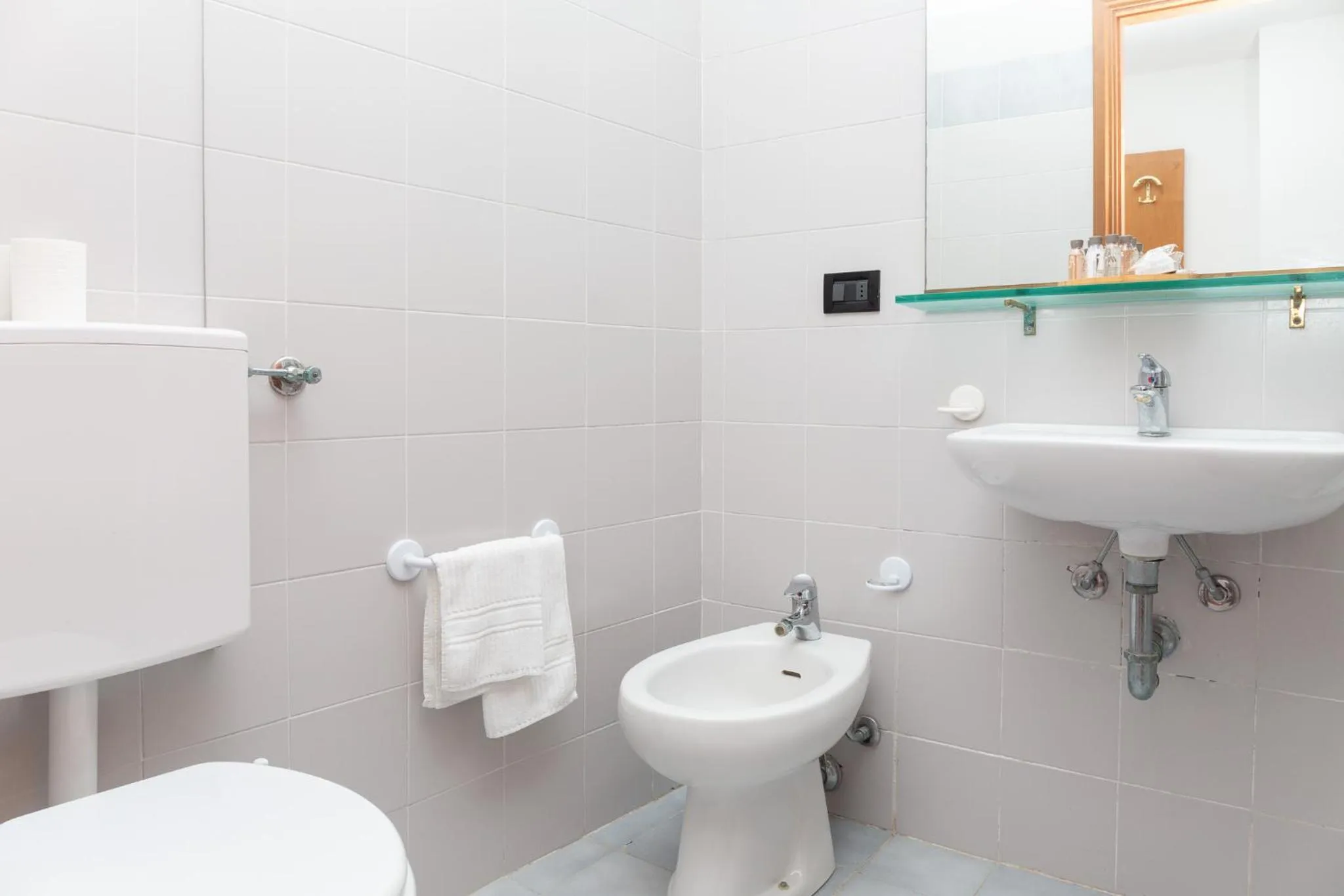 Bathroom in Albergo Sacro Monte Varese