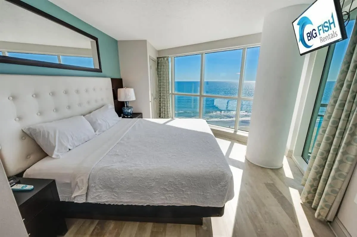 Oceanfront Paradise Breathtaking Oceans One Resort