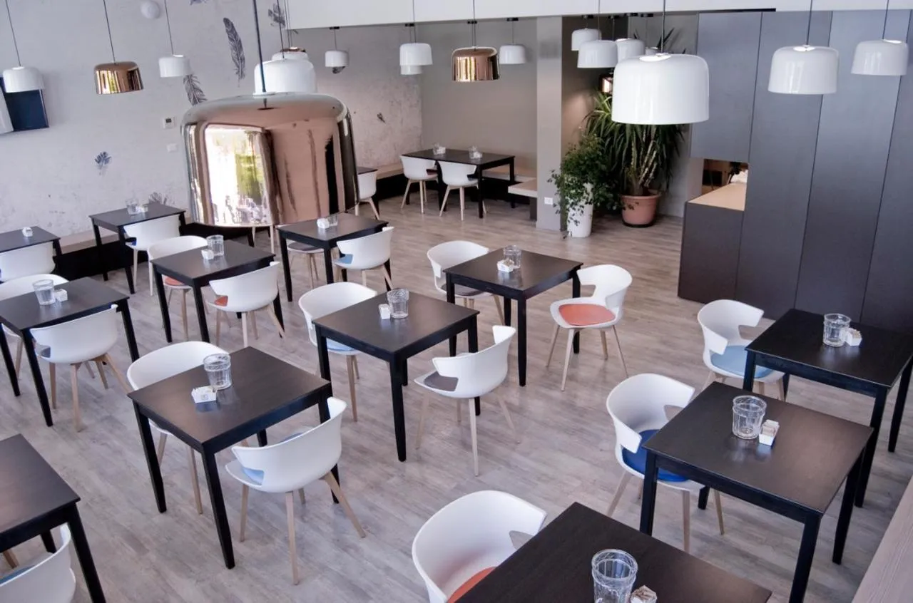 Restaurant/places to eat in Hotel Oliva