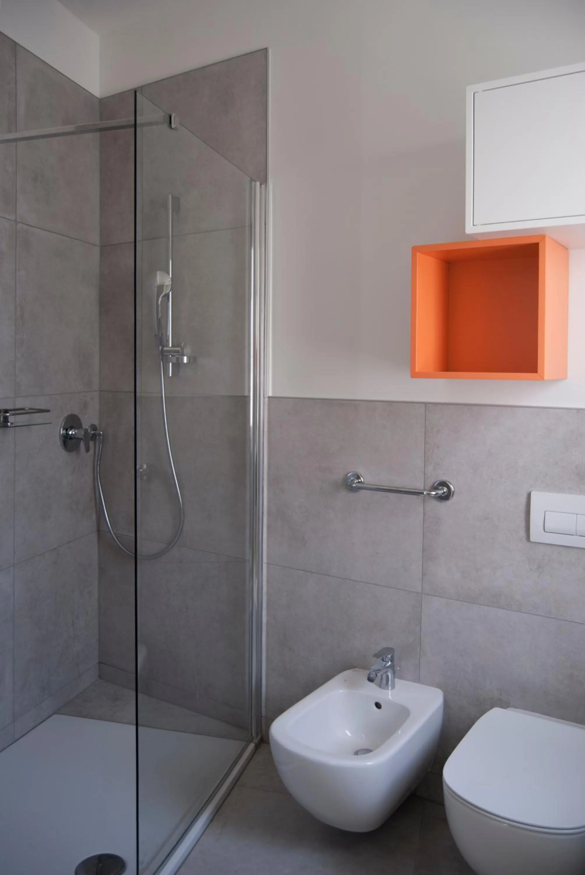 Shower in Hotel Oliva