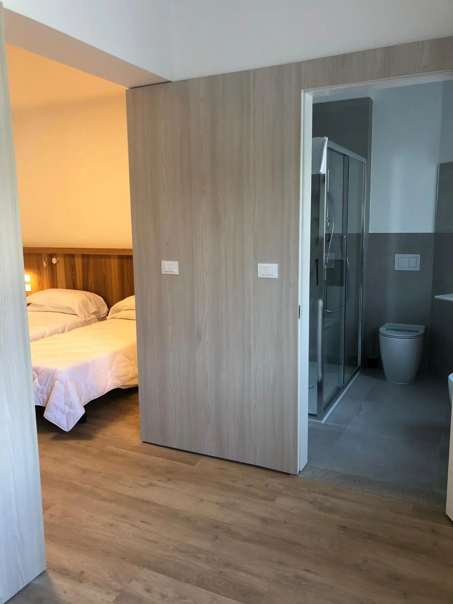 Toilet, Bed in Hotel Oliva