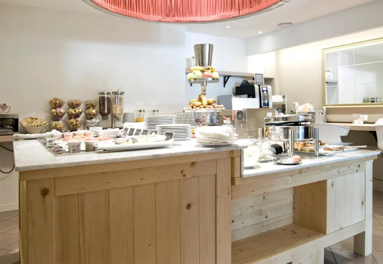 Coffee/tea facilities in Hotel Oliva